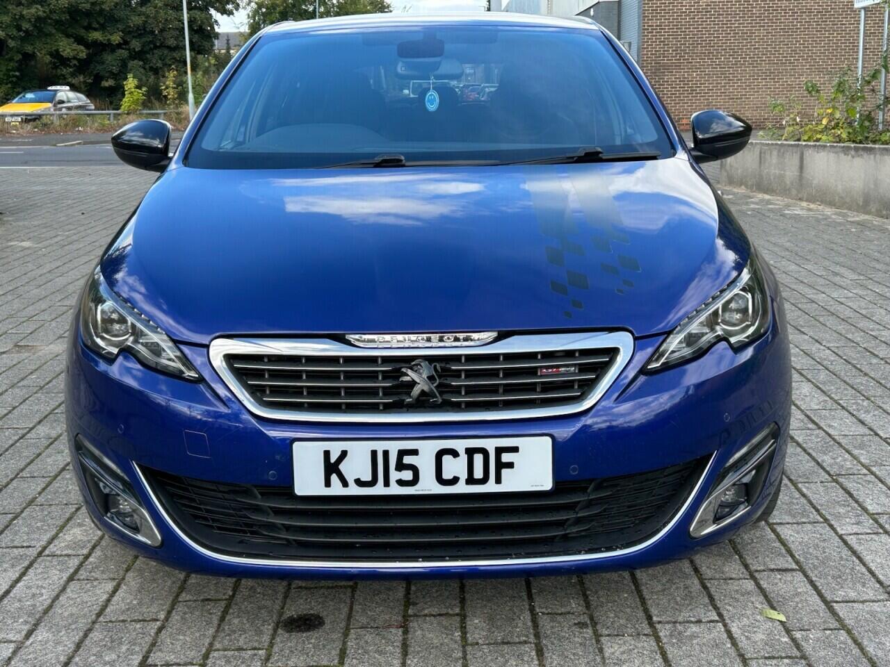 Peugeot 308 view 6