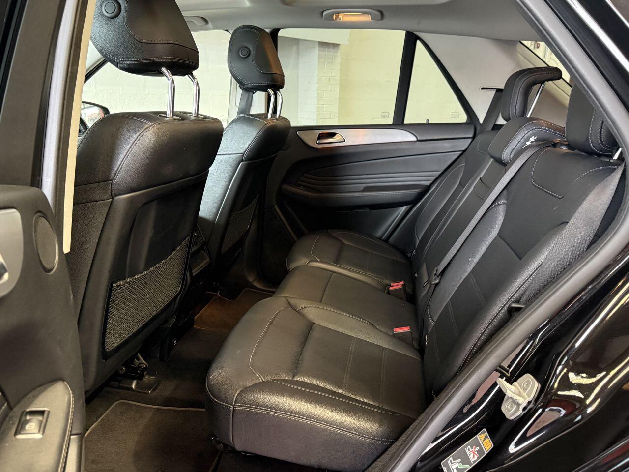 Mercedes-Benz Gle view 57