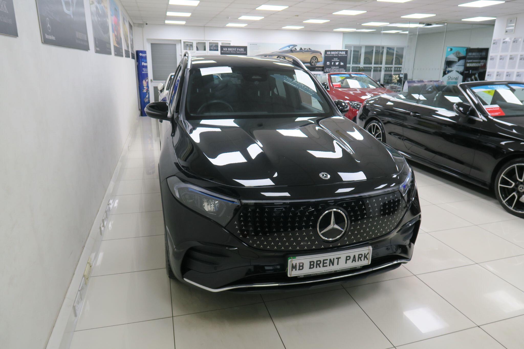 Mercedes-Benz Eqb view 4