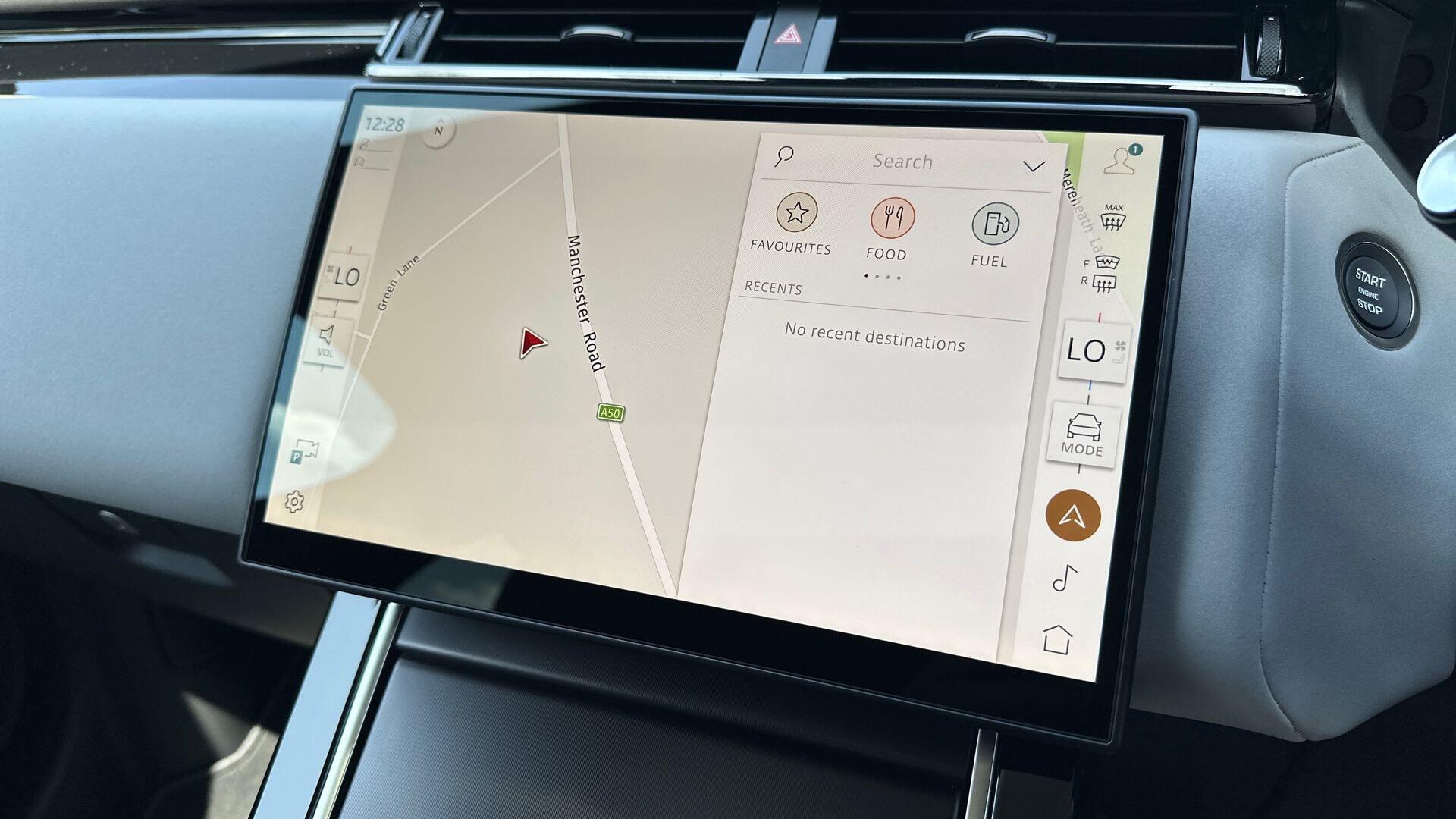 Land Rover Range Rover Velar view 12