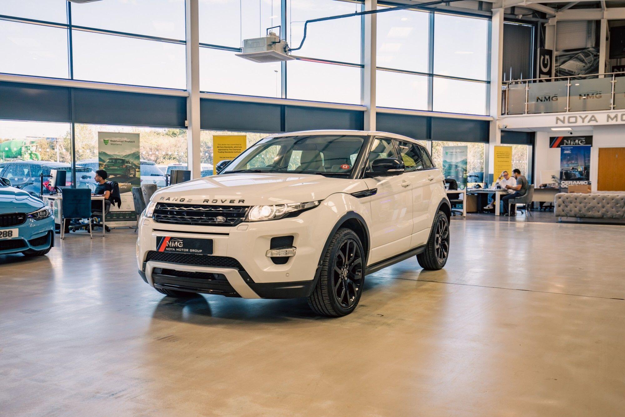 Land Rover Range Rover Evoque view 25