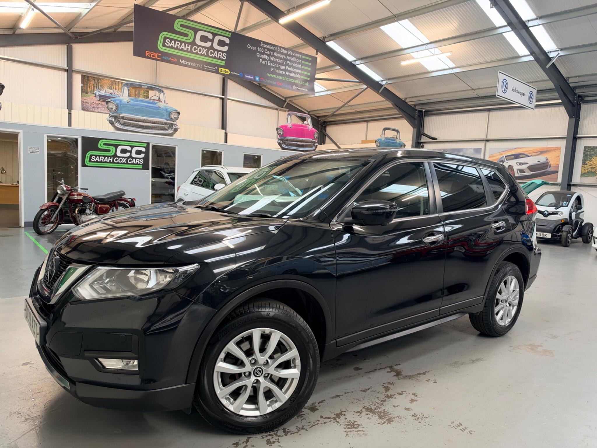 Nissan X-Trail view 6