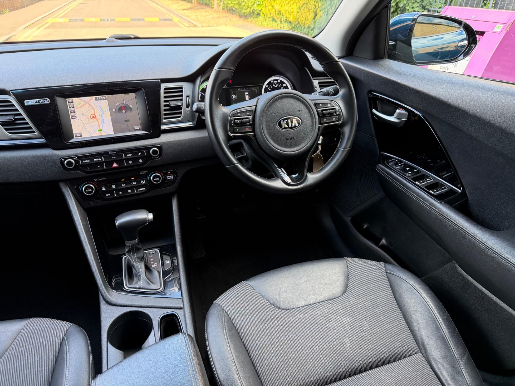 Kia Niro view 17