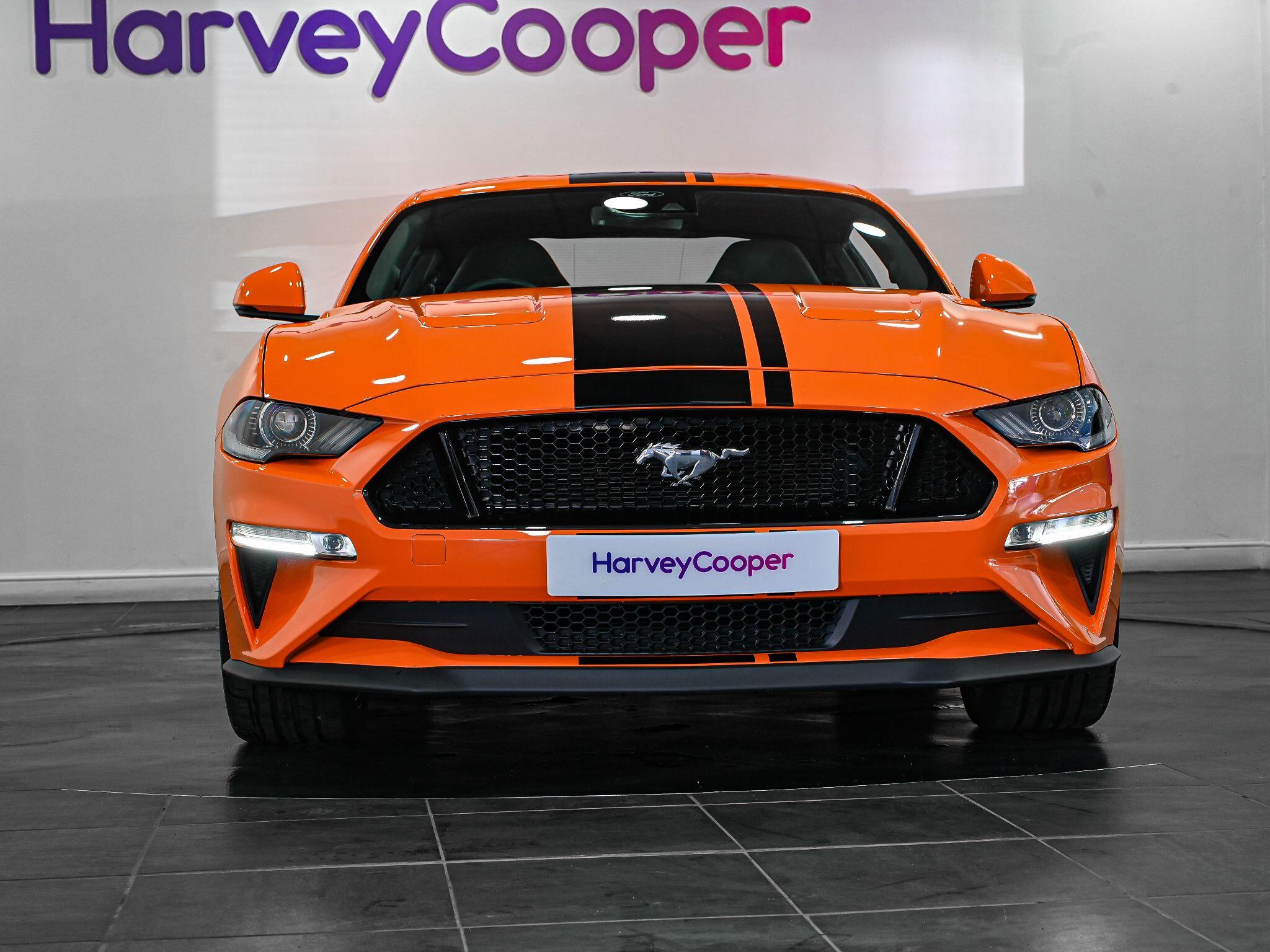 Ford Mustang view 31