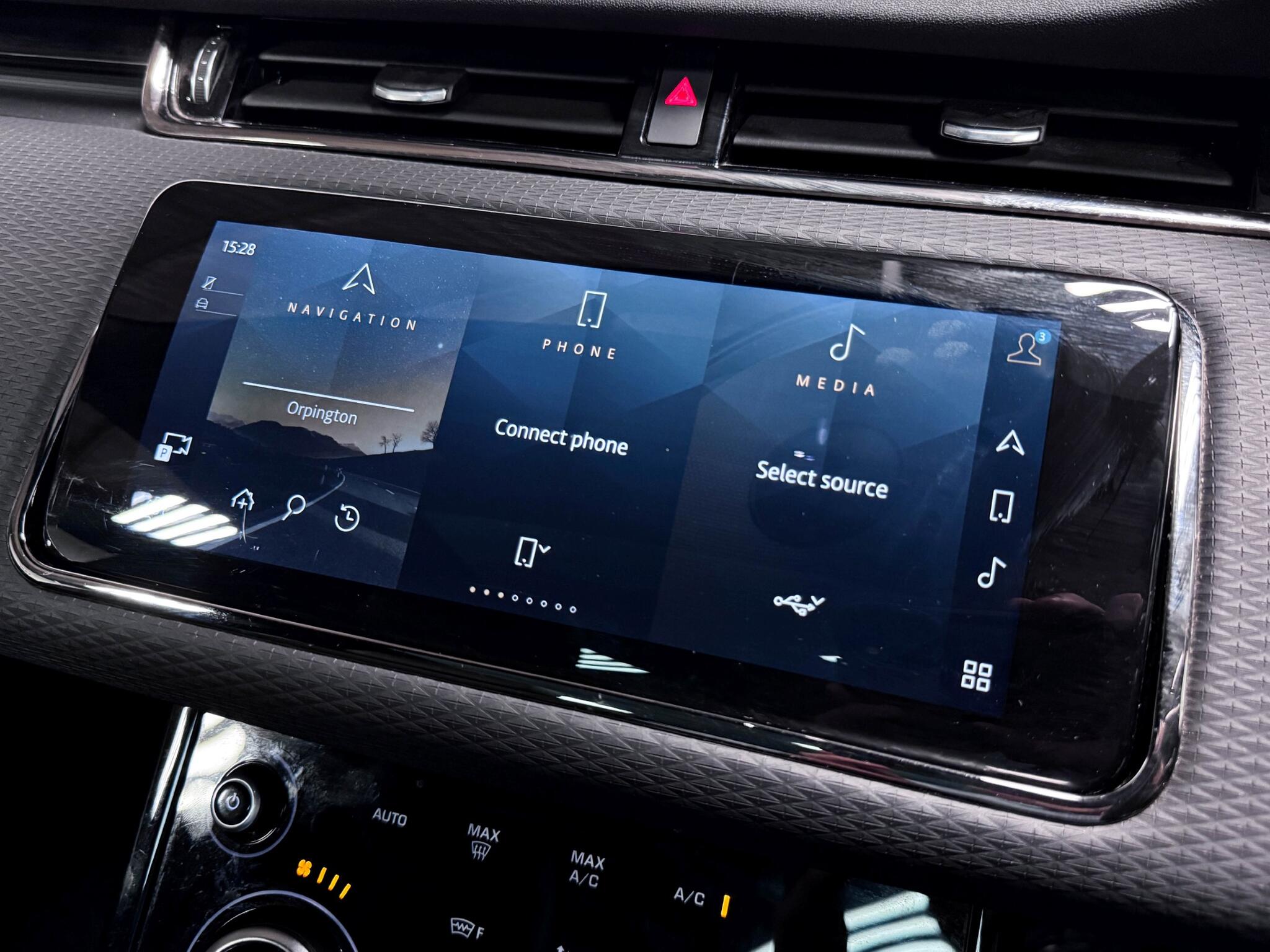 Land Rover Range Rover Evoque view 38