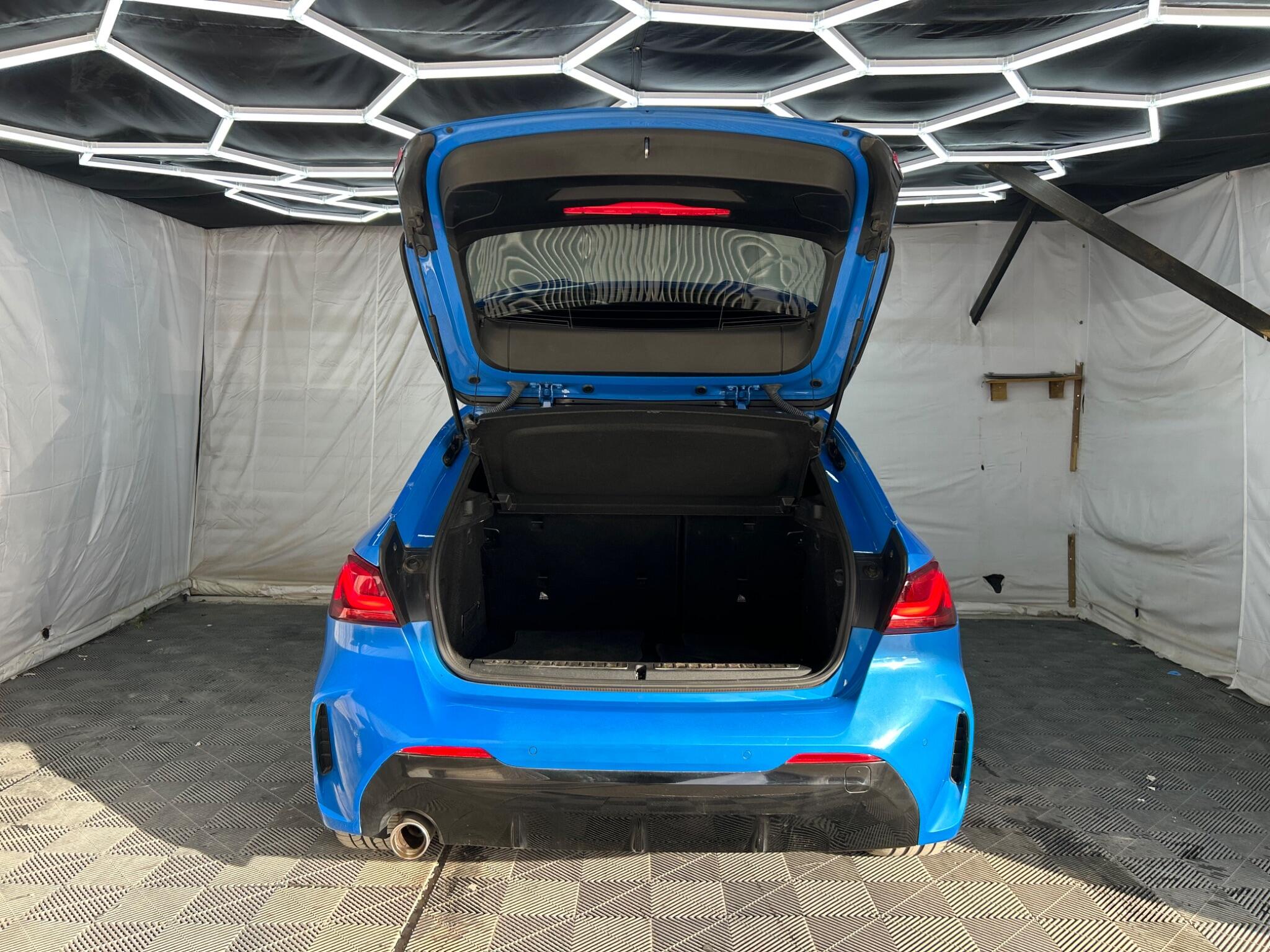 BMW 1 Series view 51