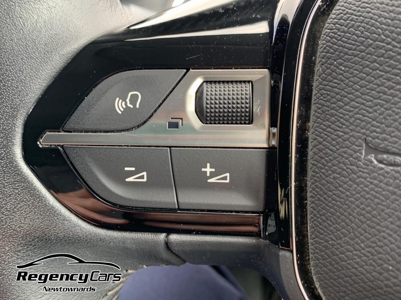 Peugeot 208 view 21