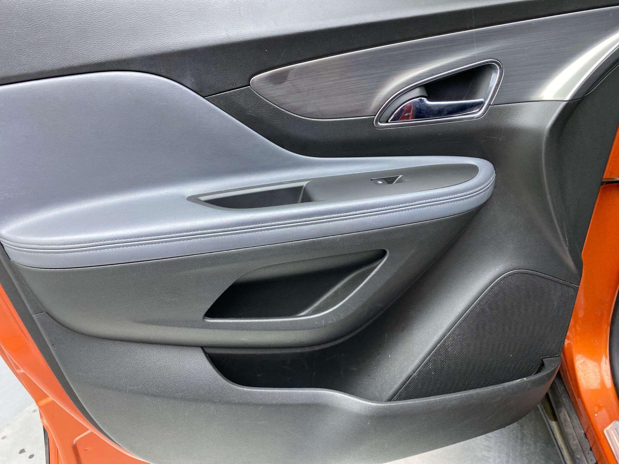 Vauxhall Mokka view 38