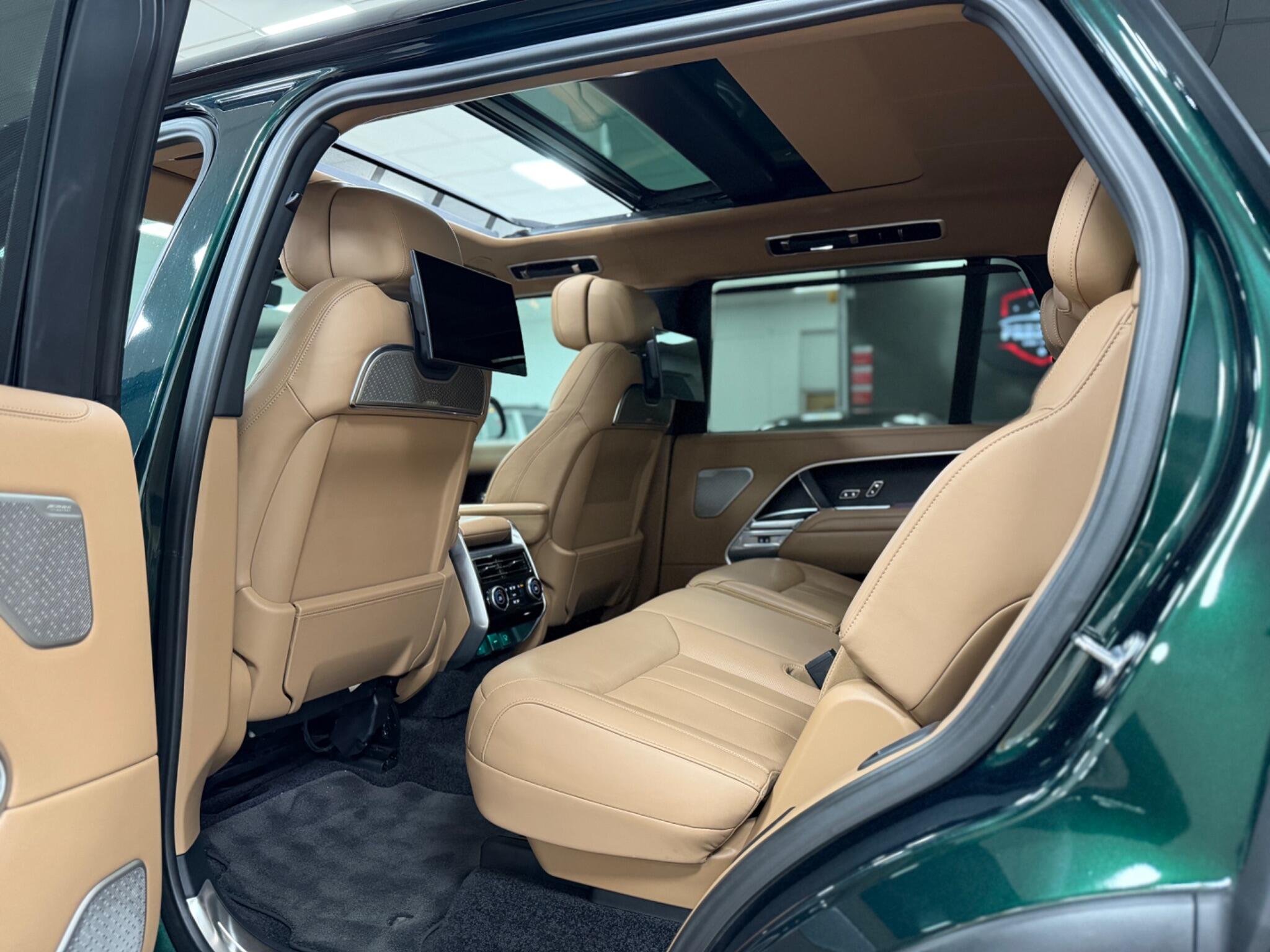Land Rover Range Rover view 47