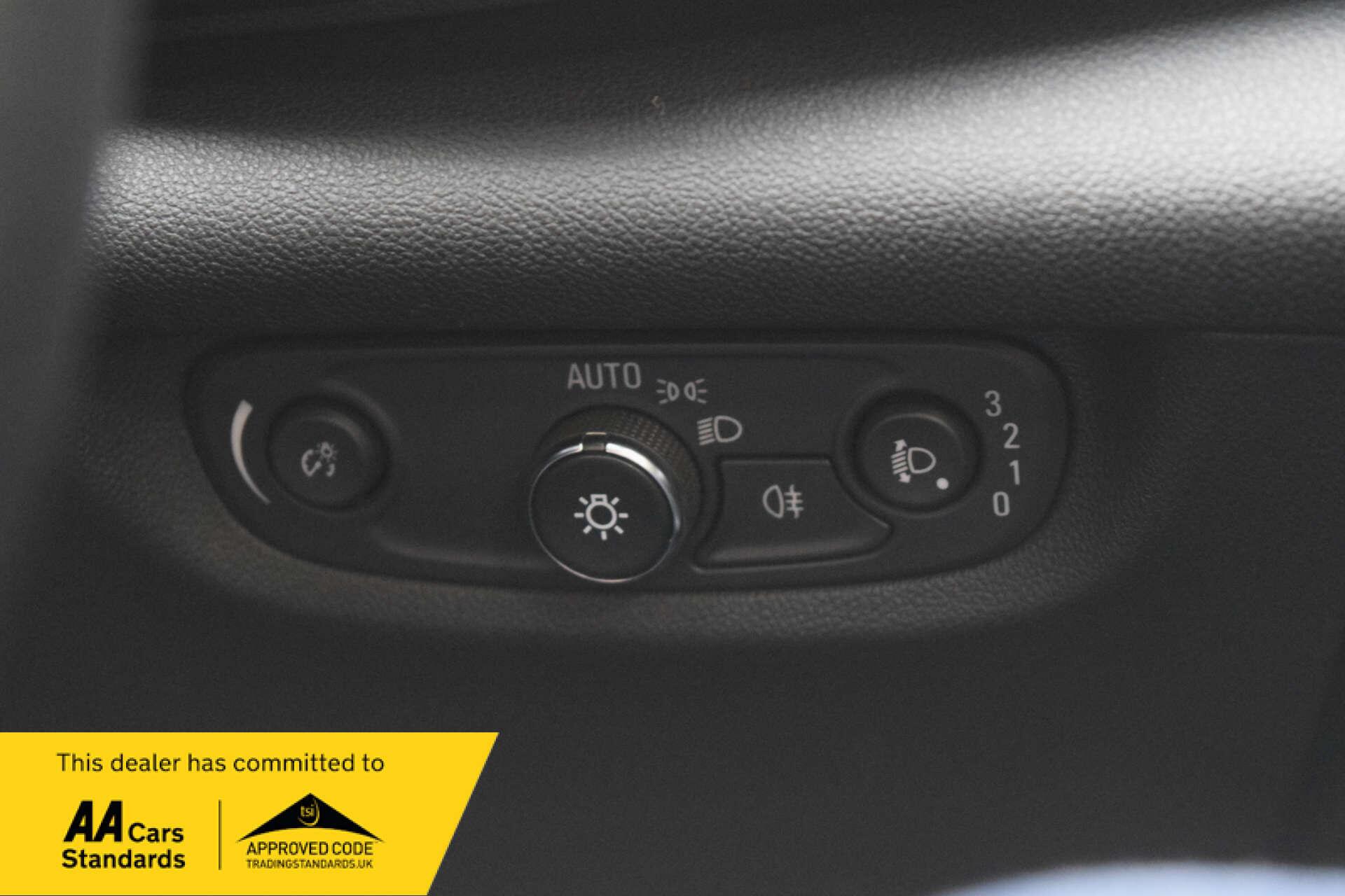 Vauxhall Insignia view 52