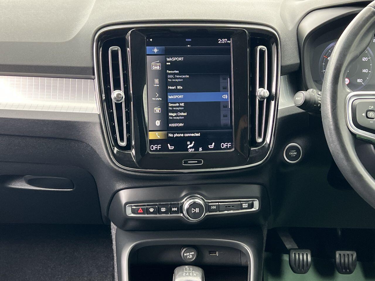 Volvo XC40 view 37