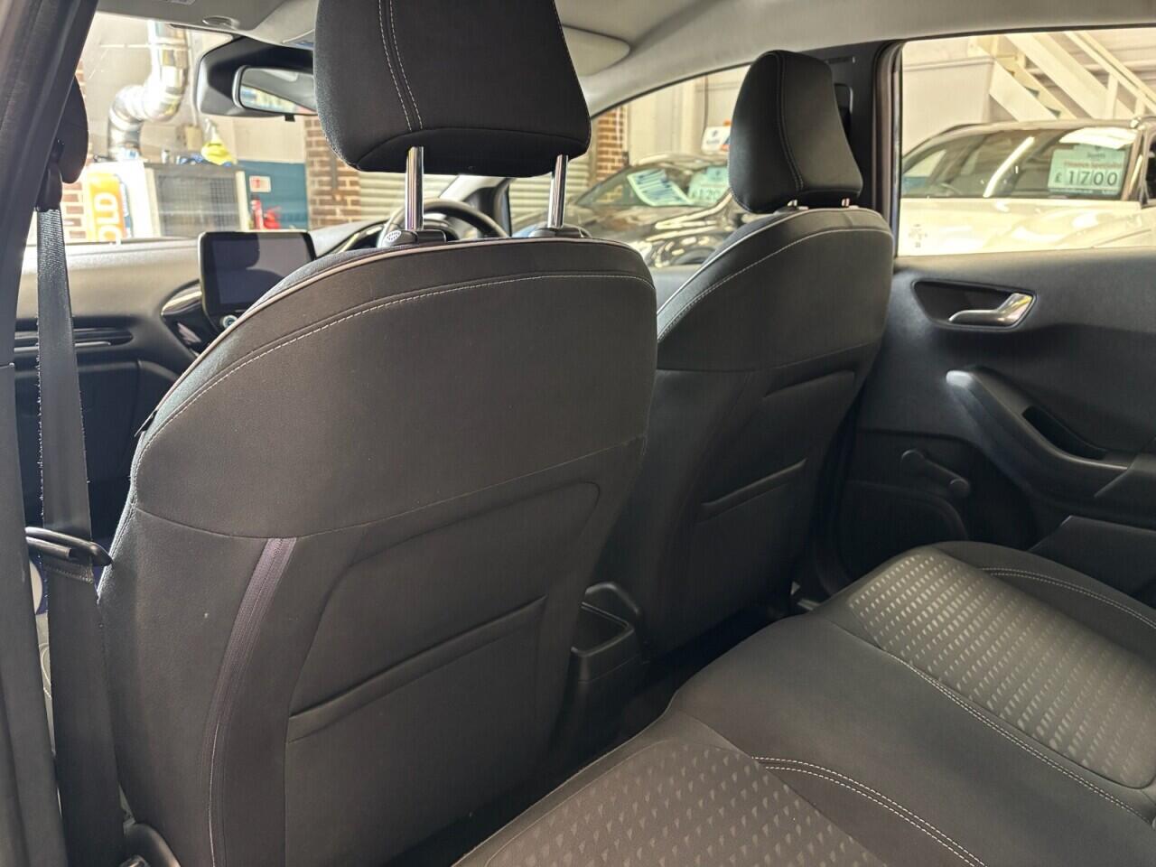 Ford Fiesta view 26