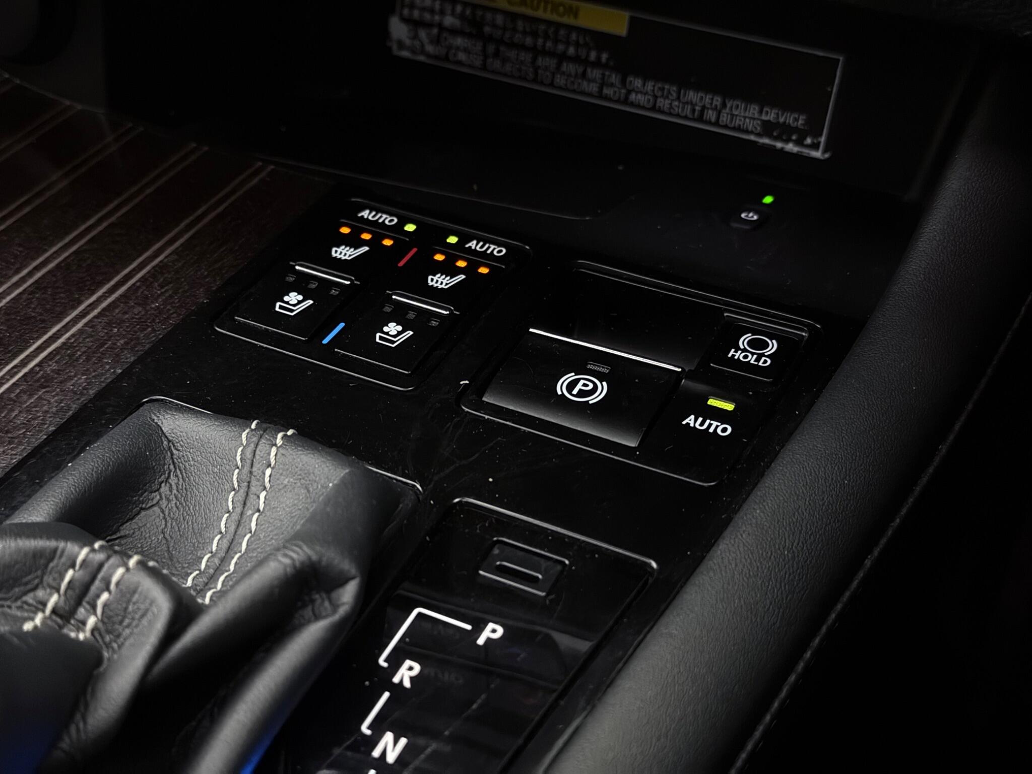 Lexus RX view 31