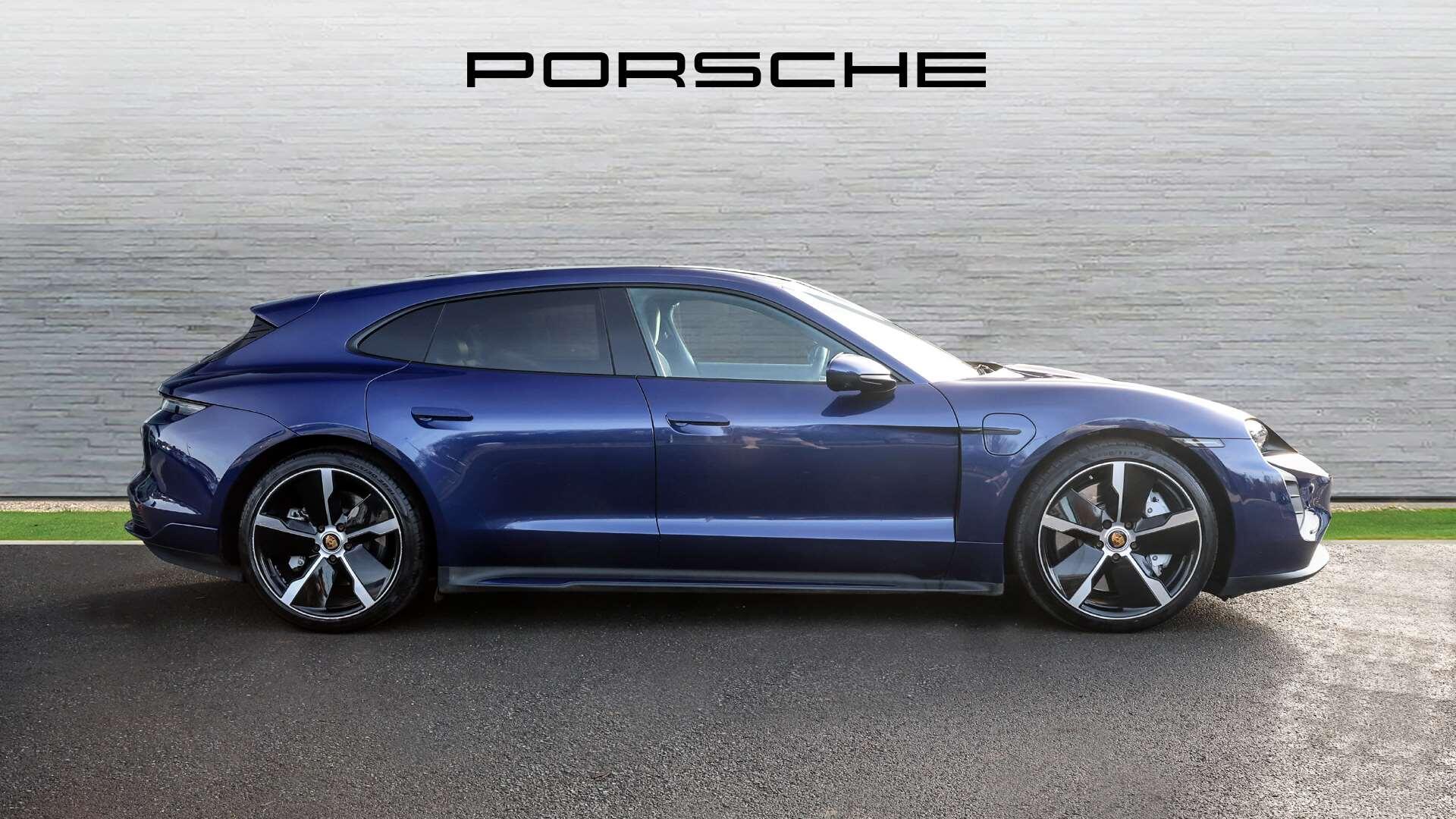 Porsche Taycan view 7