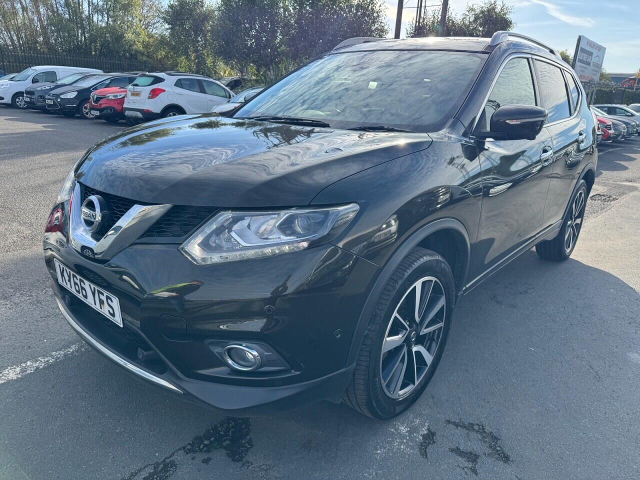Nissan X-Trail view 40