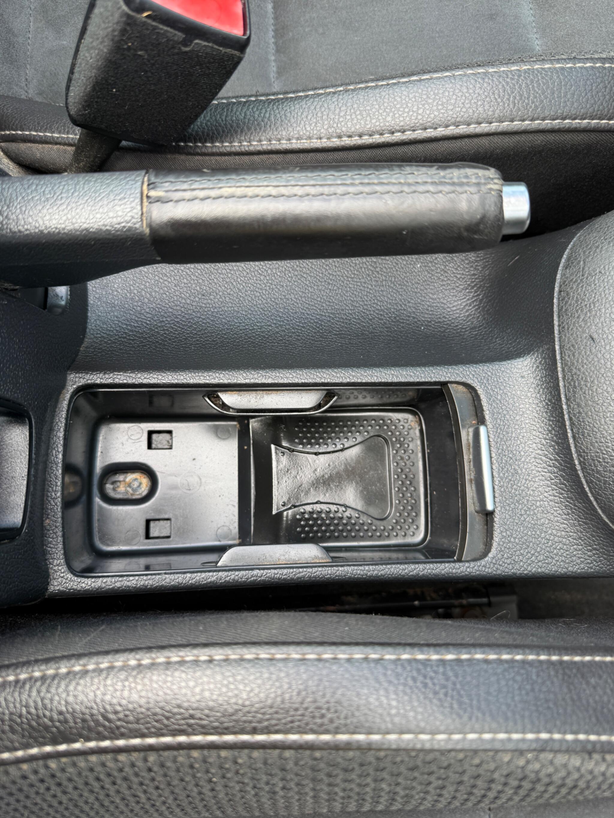 2012 Volkswagen Golf image 23