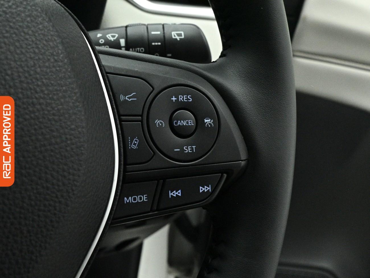 Toyota Rav4 view 23