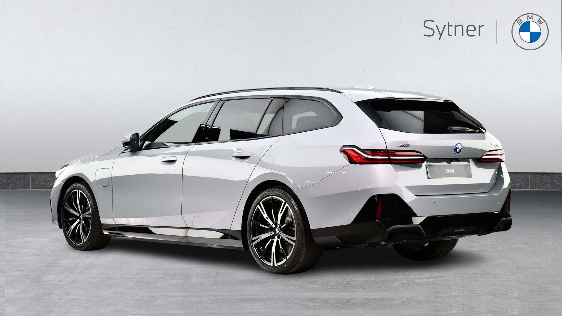 BMW 5 Series view 2