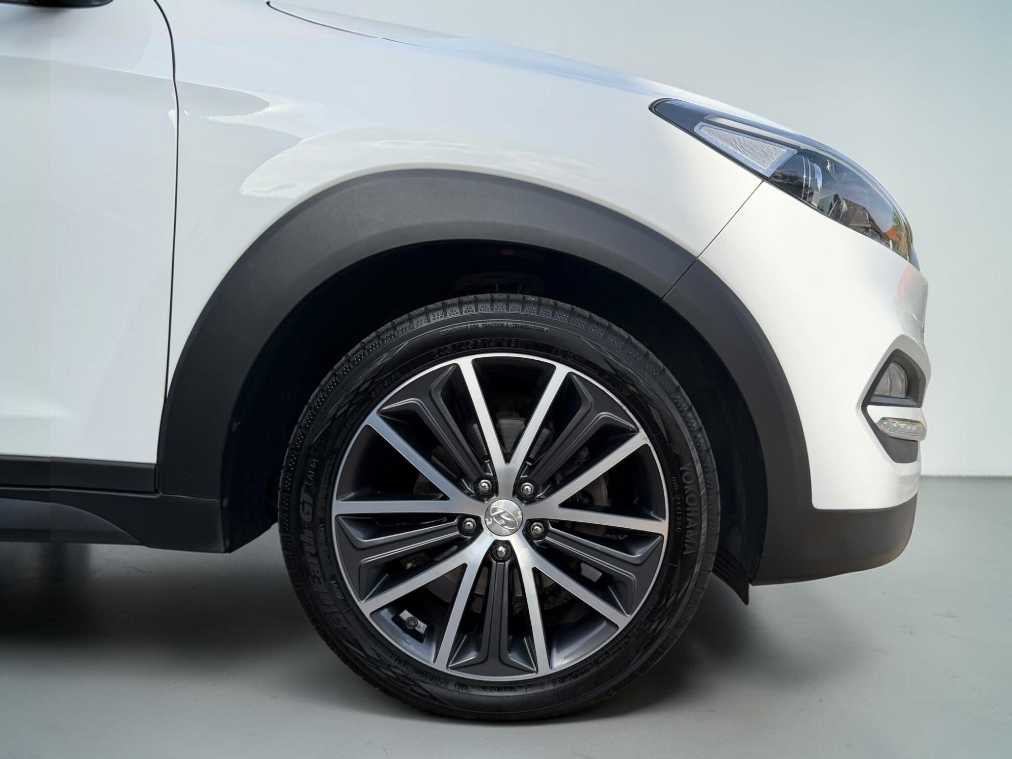 Hyundai Tucson view 38