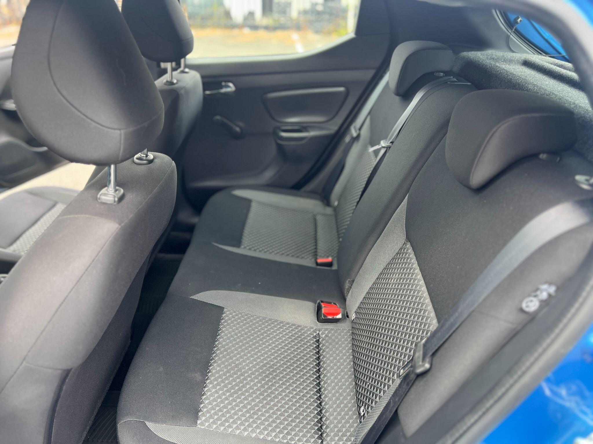 Nissan Micra view 18