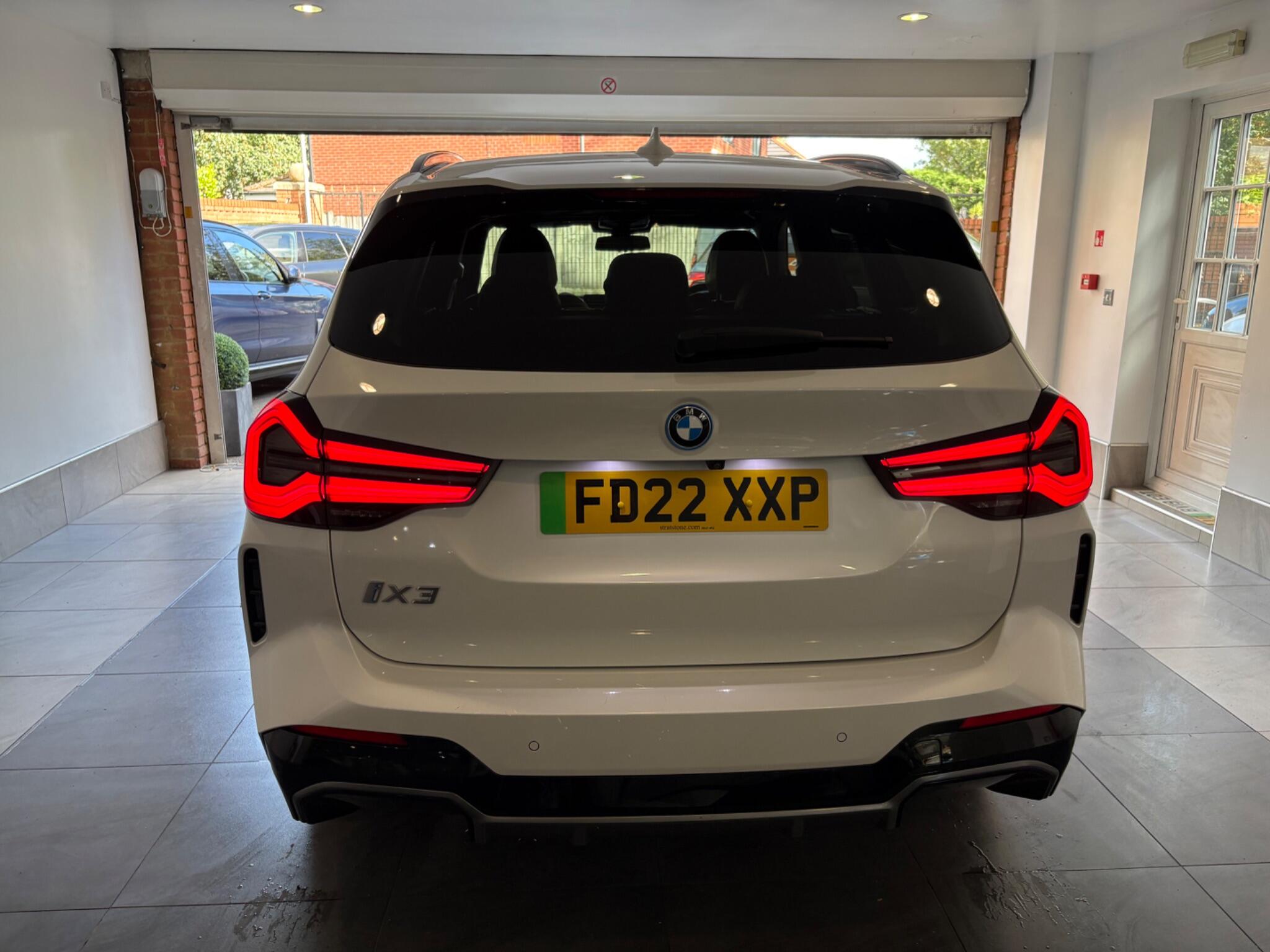 BMW Ix3 view 7