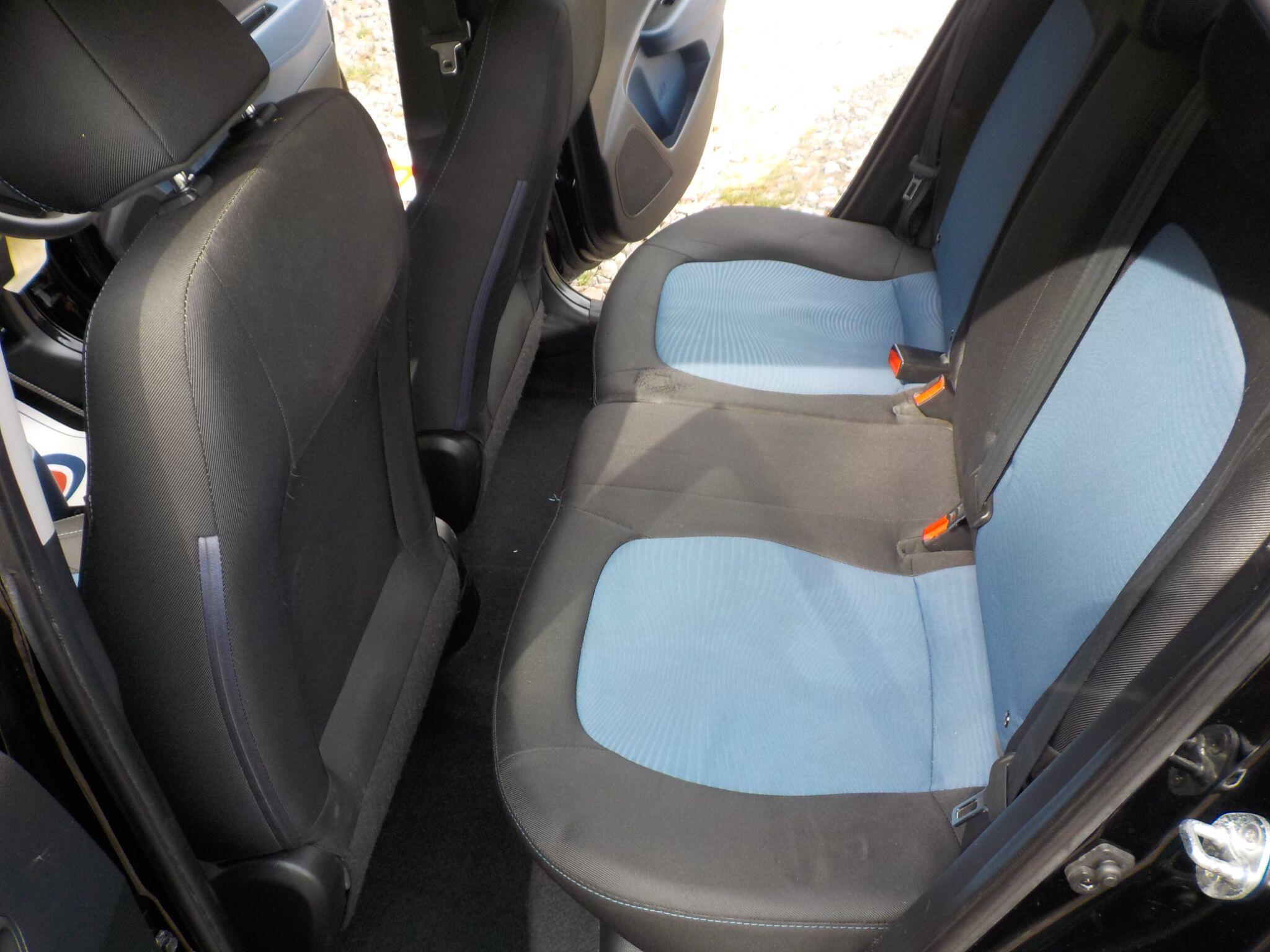 Hyundai i10 1.0 SE Euro 5 5dr