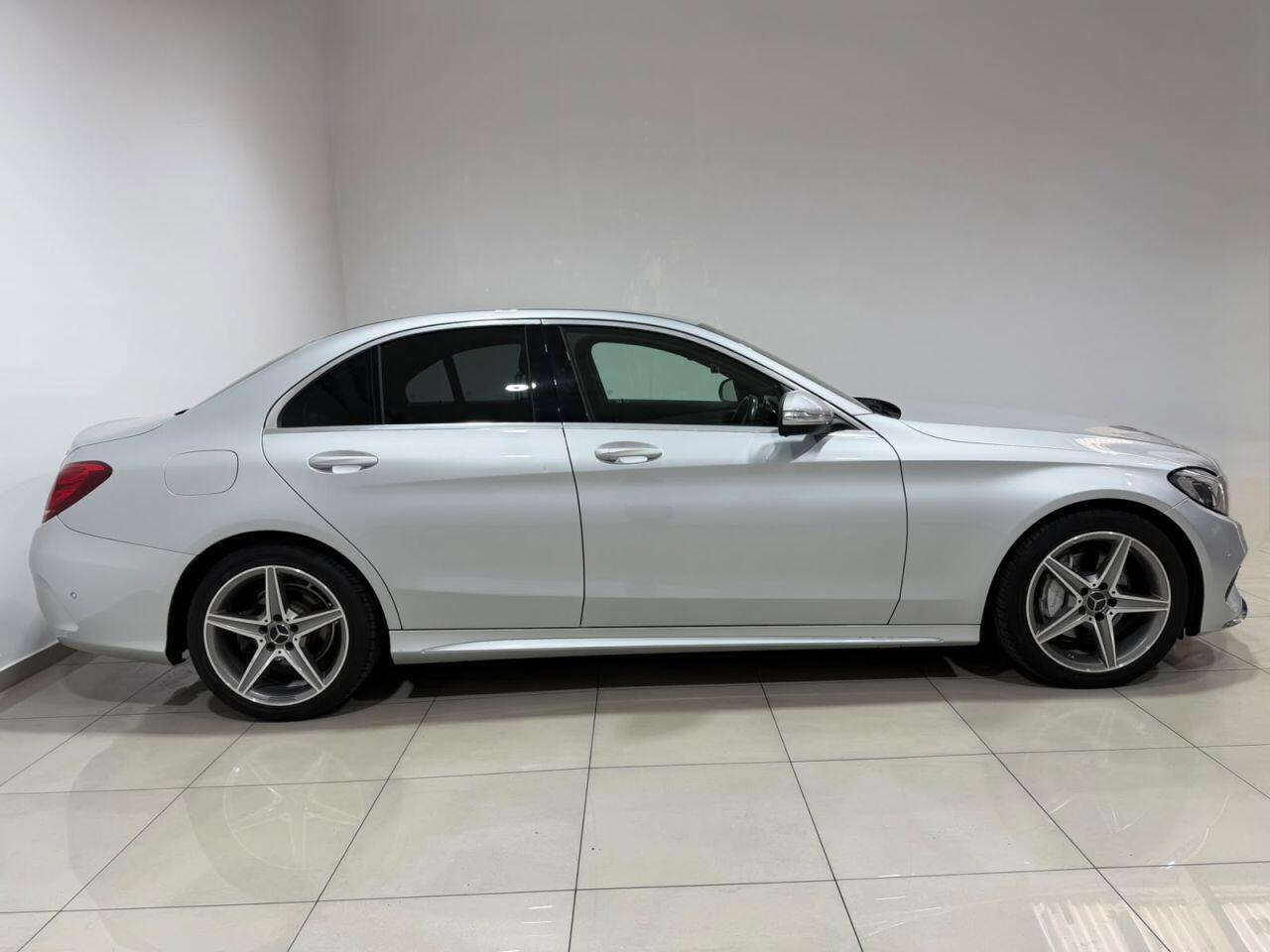 Mercedes-Benz C-Class view 10