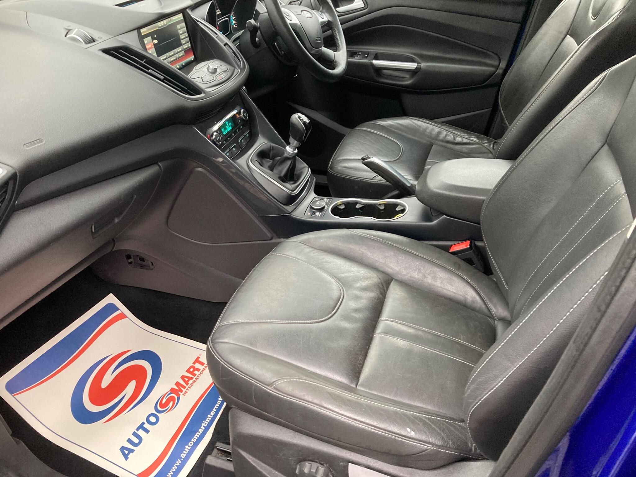 2016 Ford Kuga image 3