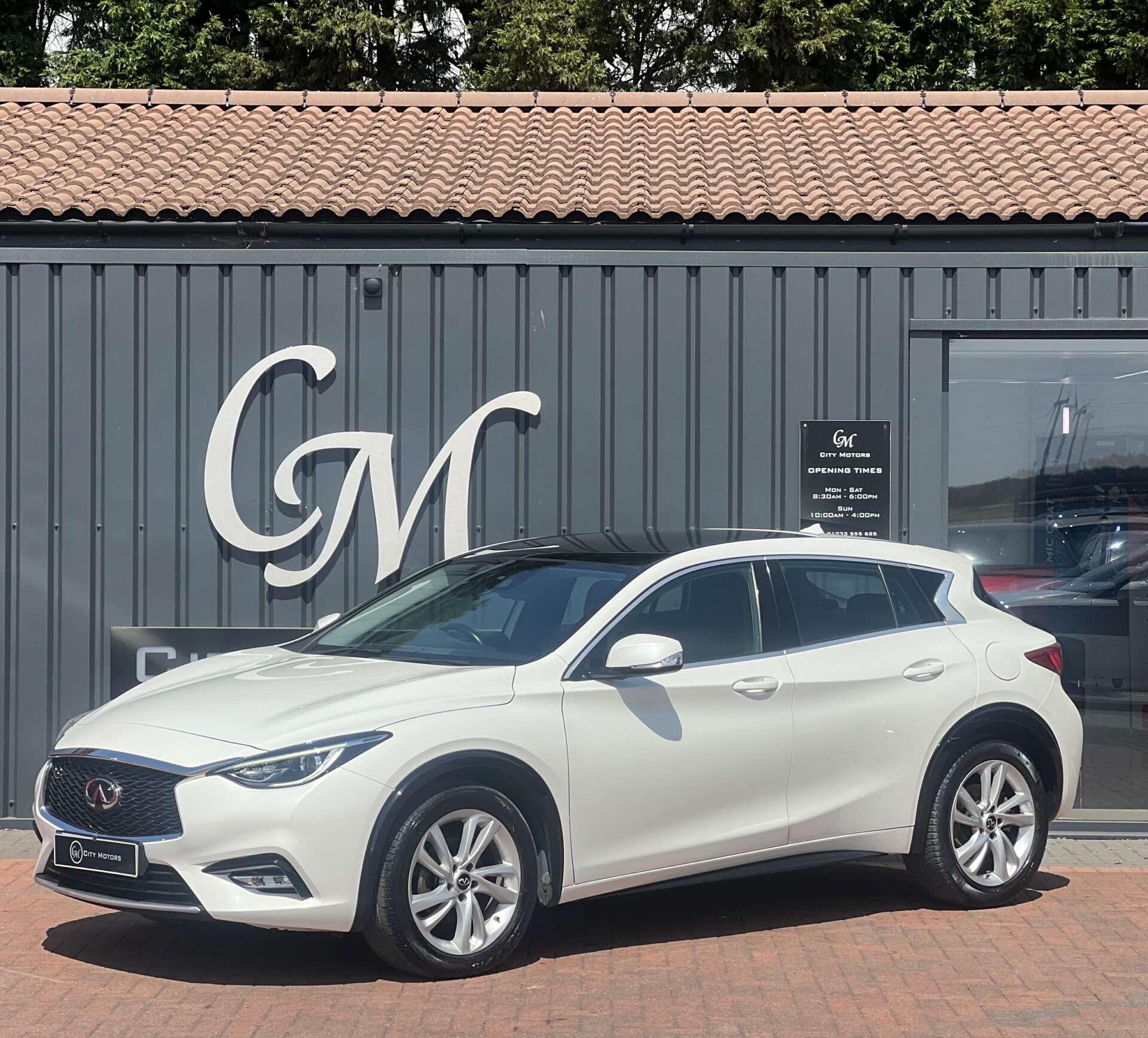 2017 Infiniti Q30 in White for sale