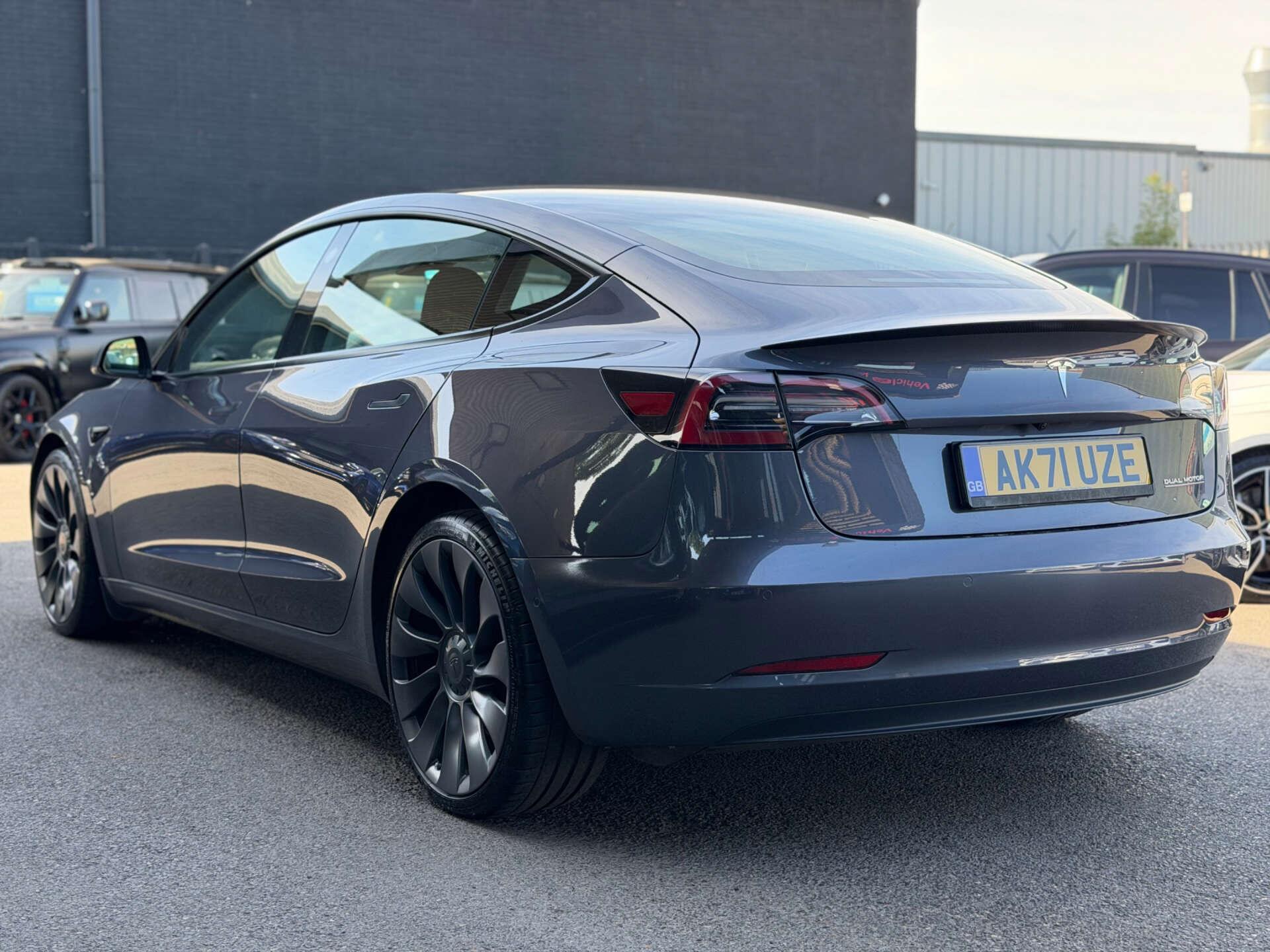 Tesla Model 3 view 15