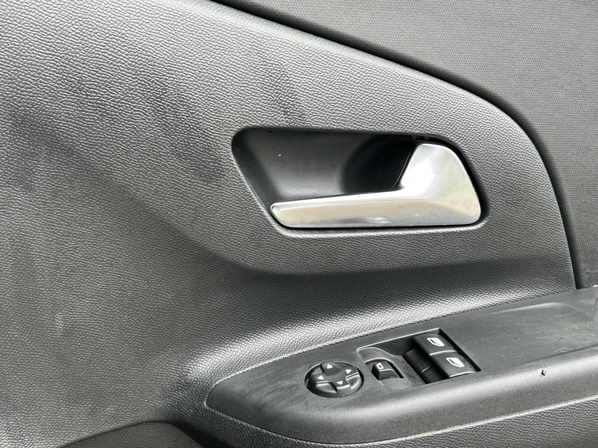 Vauxhall Corsa view 30