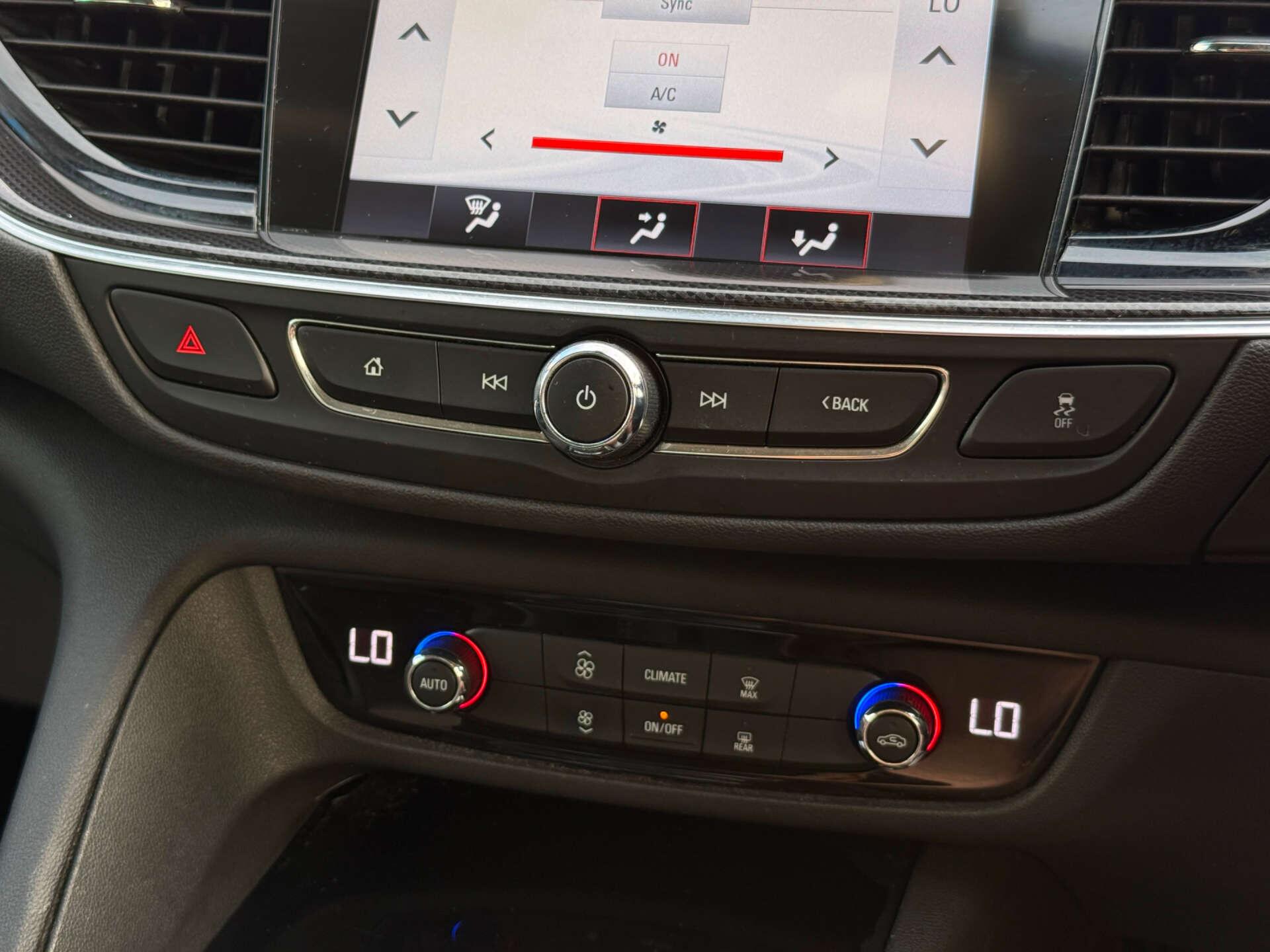Vauxhall Insignia view 72