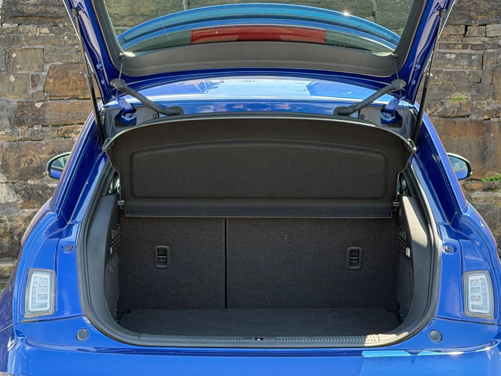 Audi S1 view 21