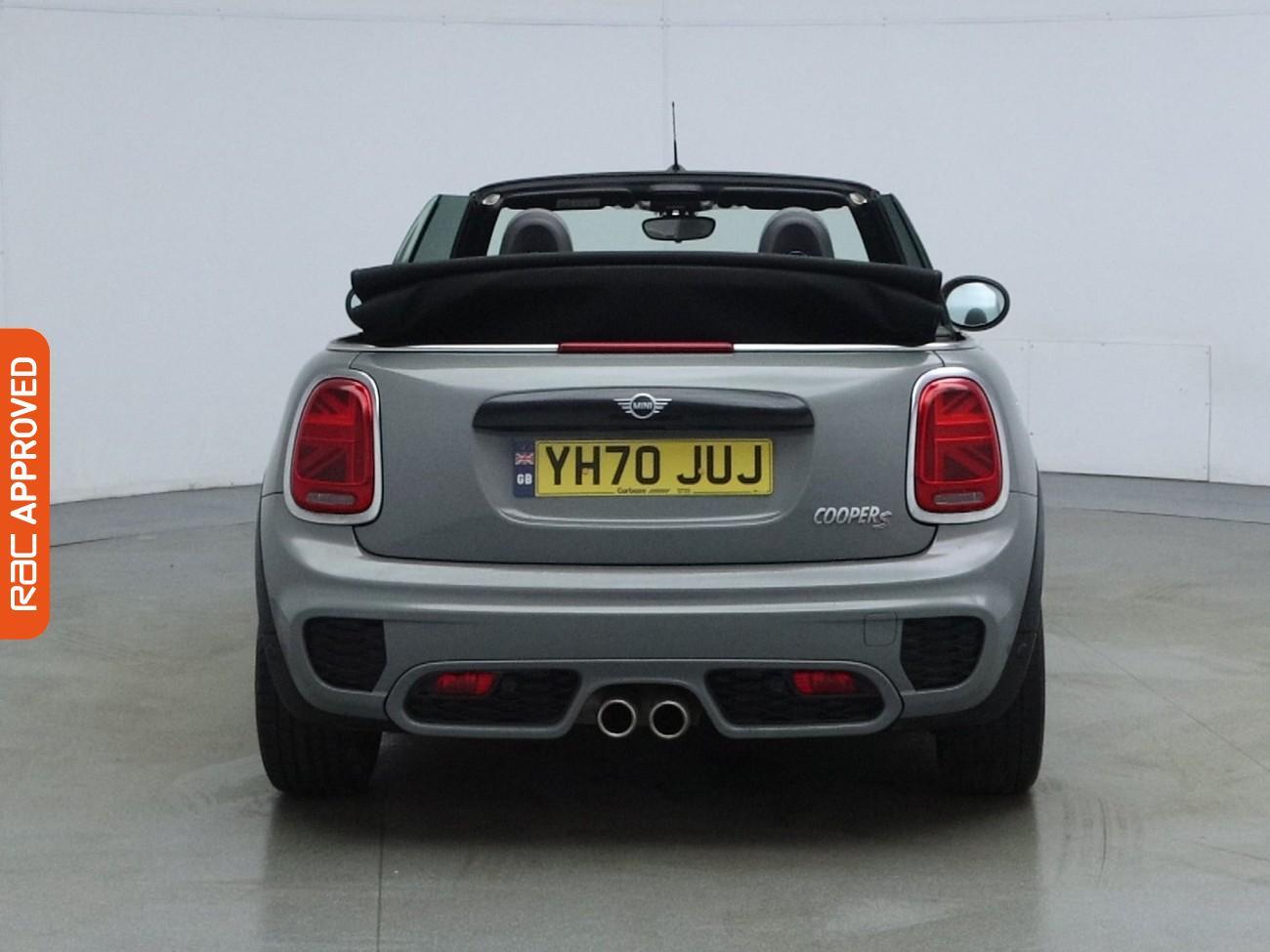 Mini Convertible view 8