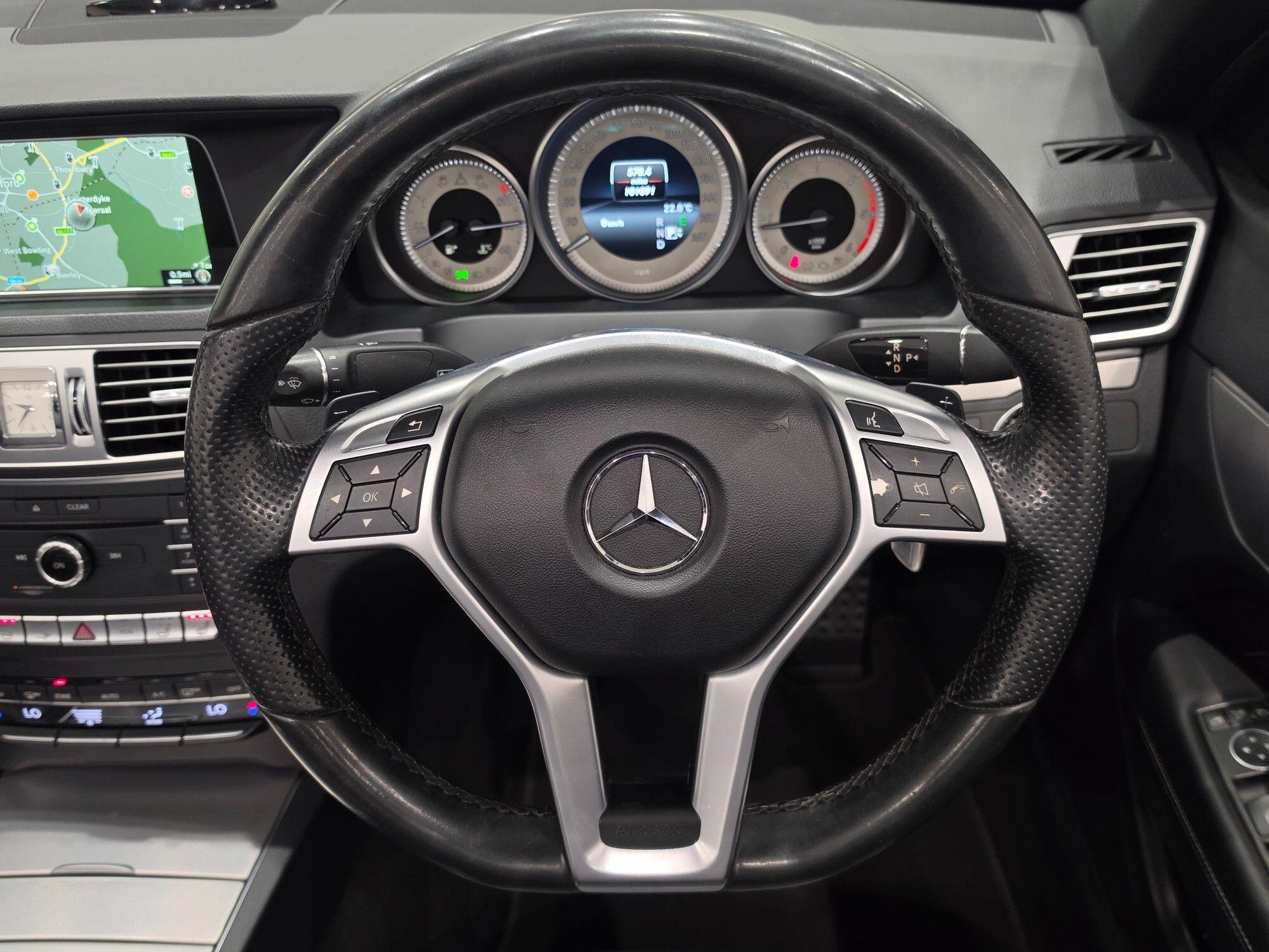Mercedes-Benz E-Class view 23