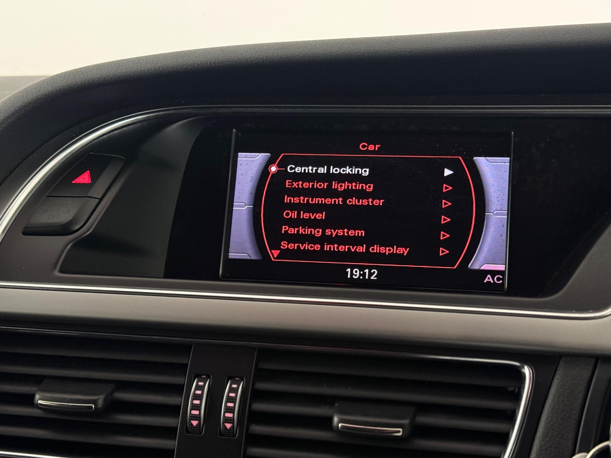 Audi A5 view 23