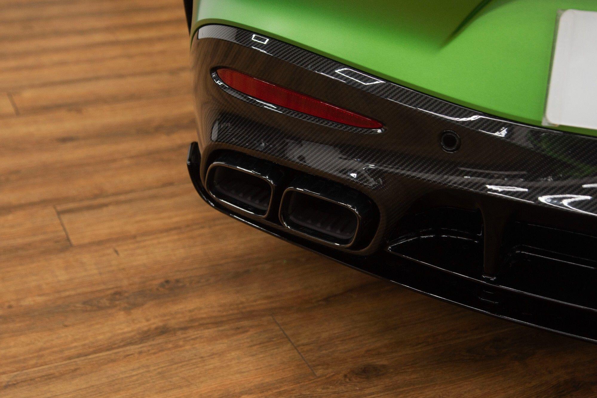Mercedes-Benz Amg GT view 25