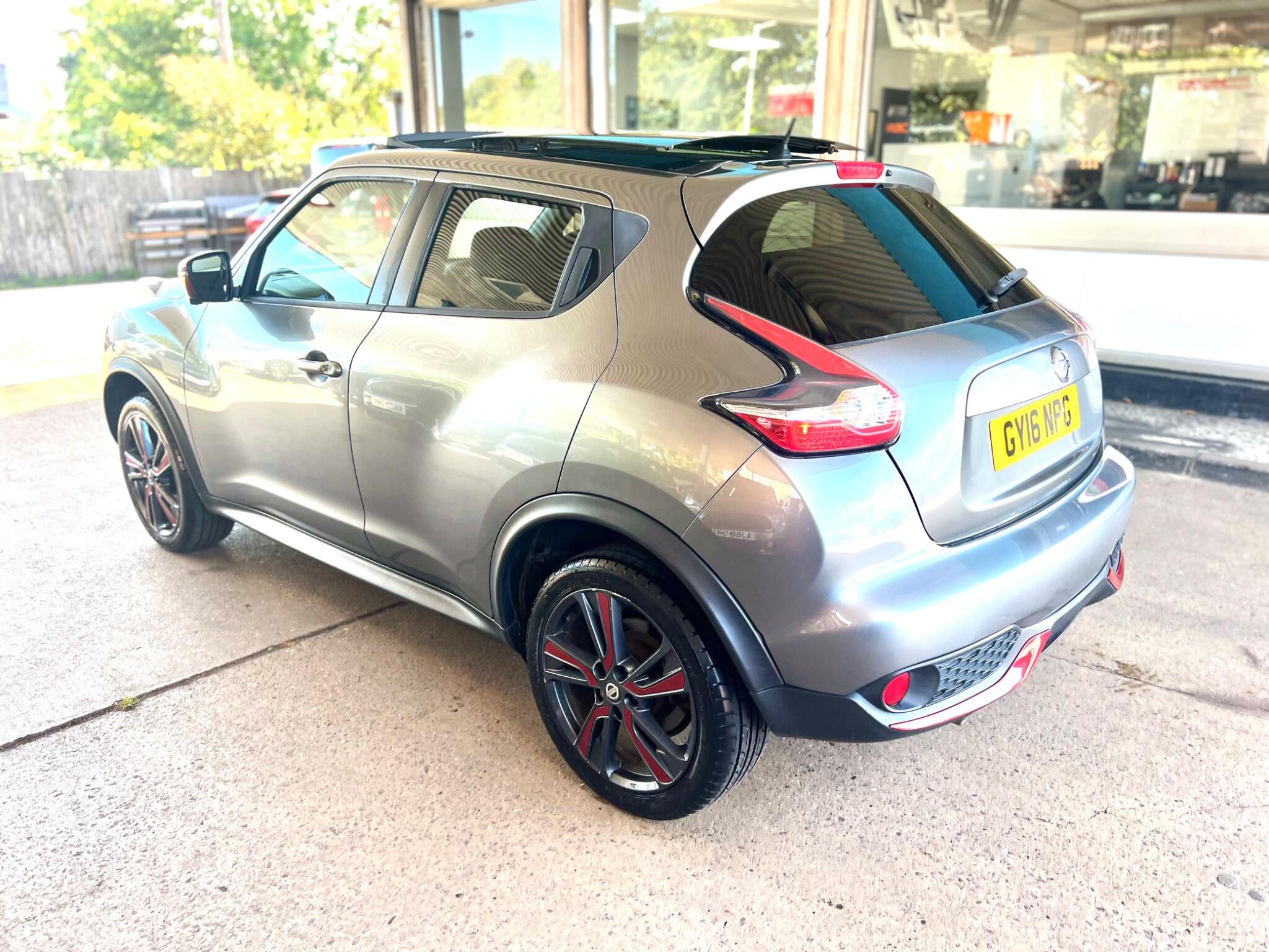 Nissan Juke view 16
