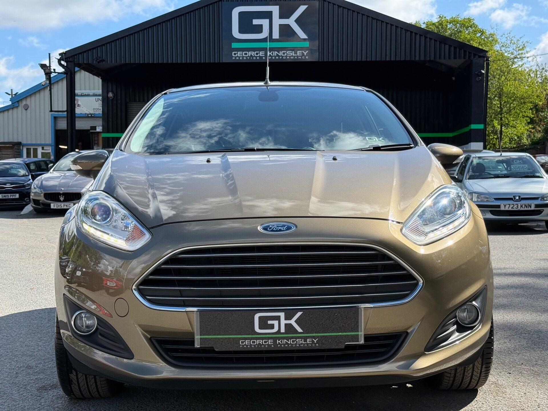 Ford Fiesta view 11