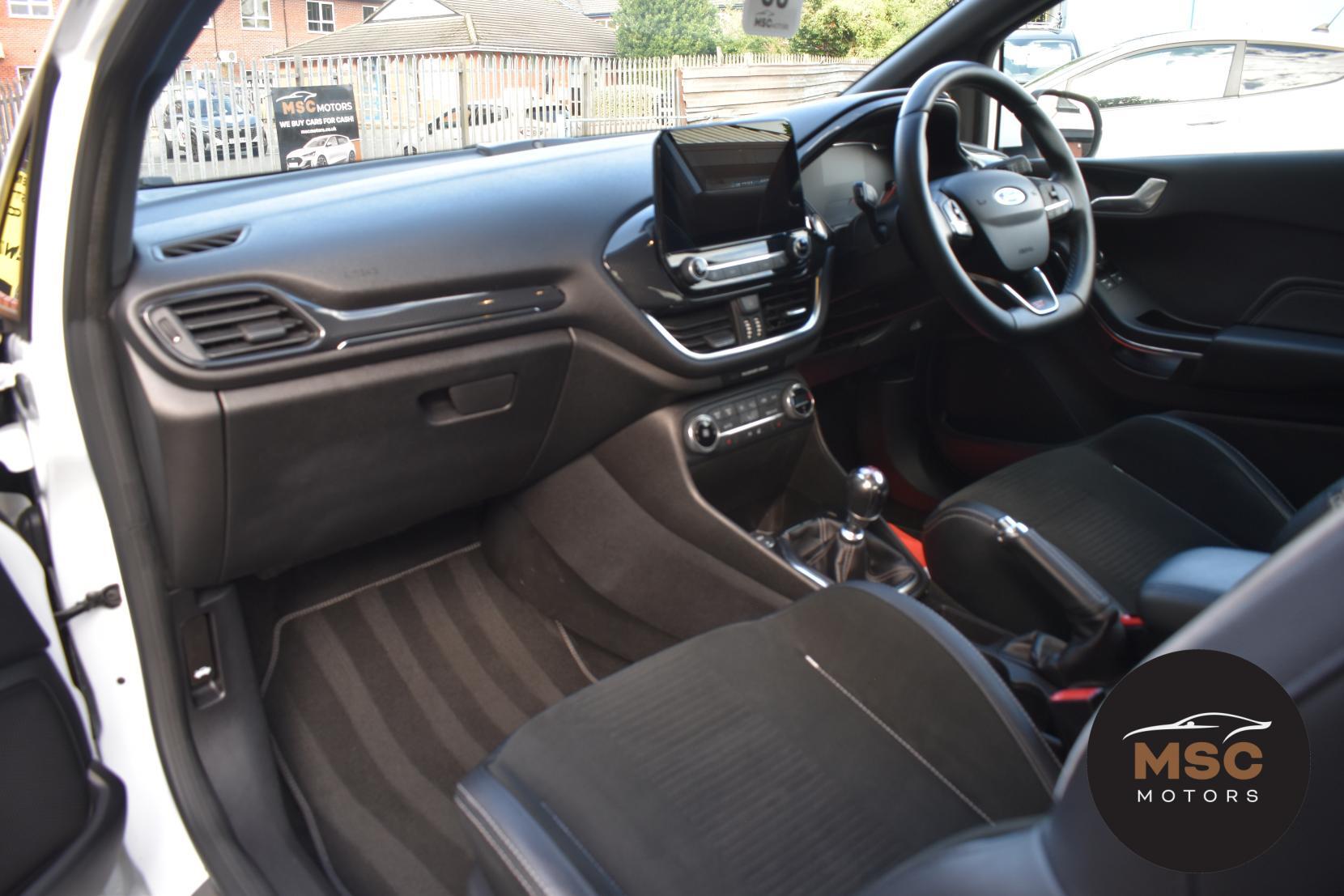 Ford Fiesta view 30