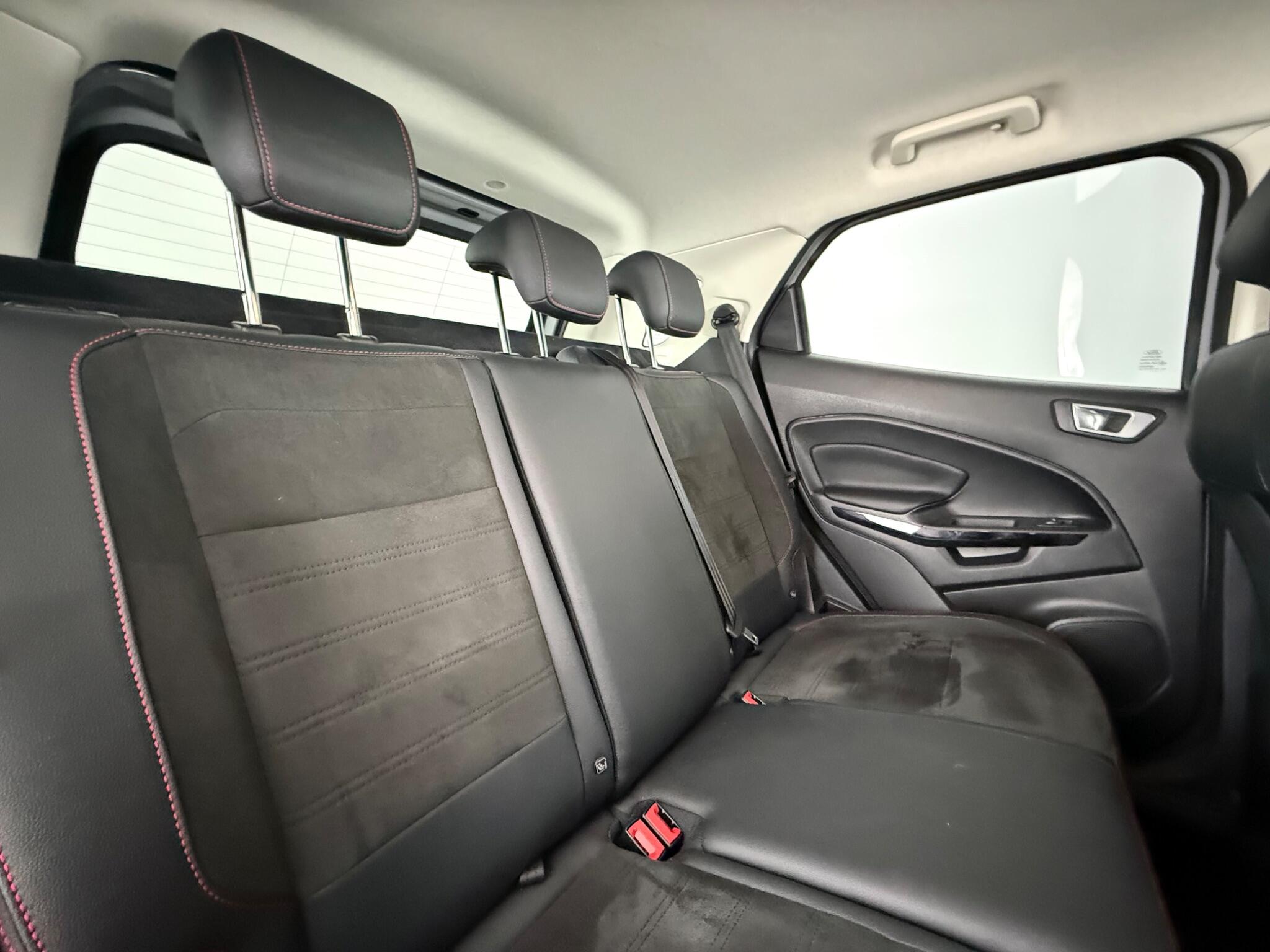 Ford Ecosport view 29