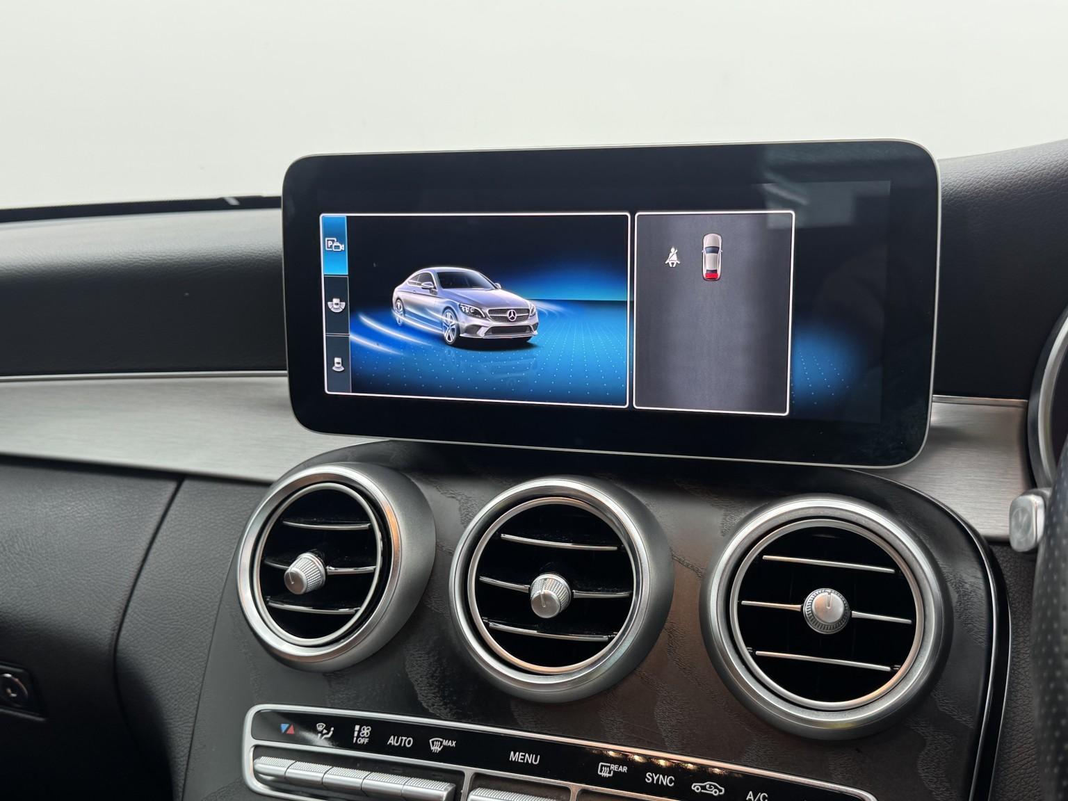 Mercedes-Benz C-Class view 30