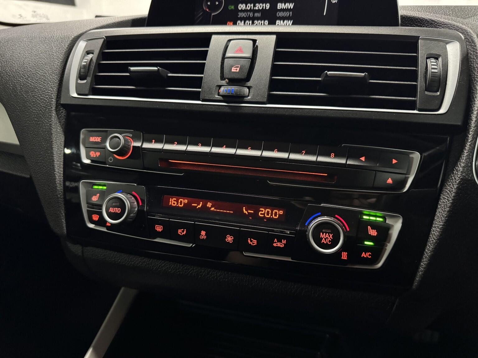 BMW 1 Series view 17