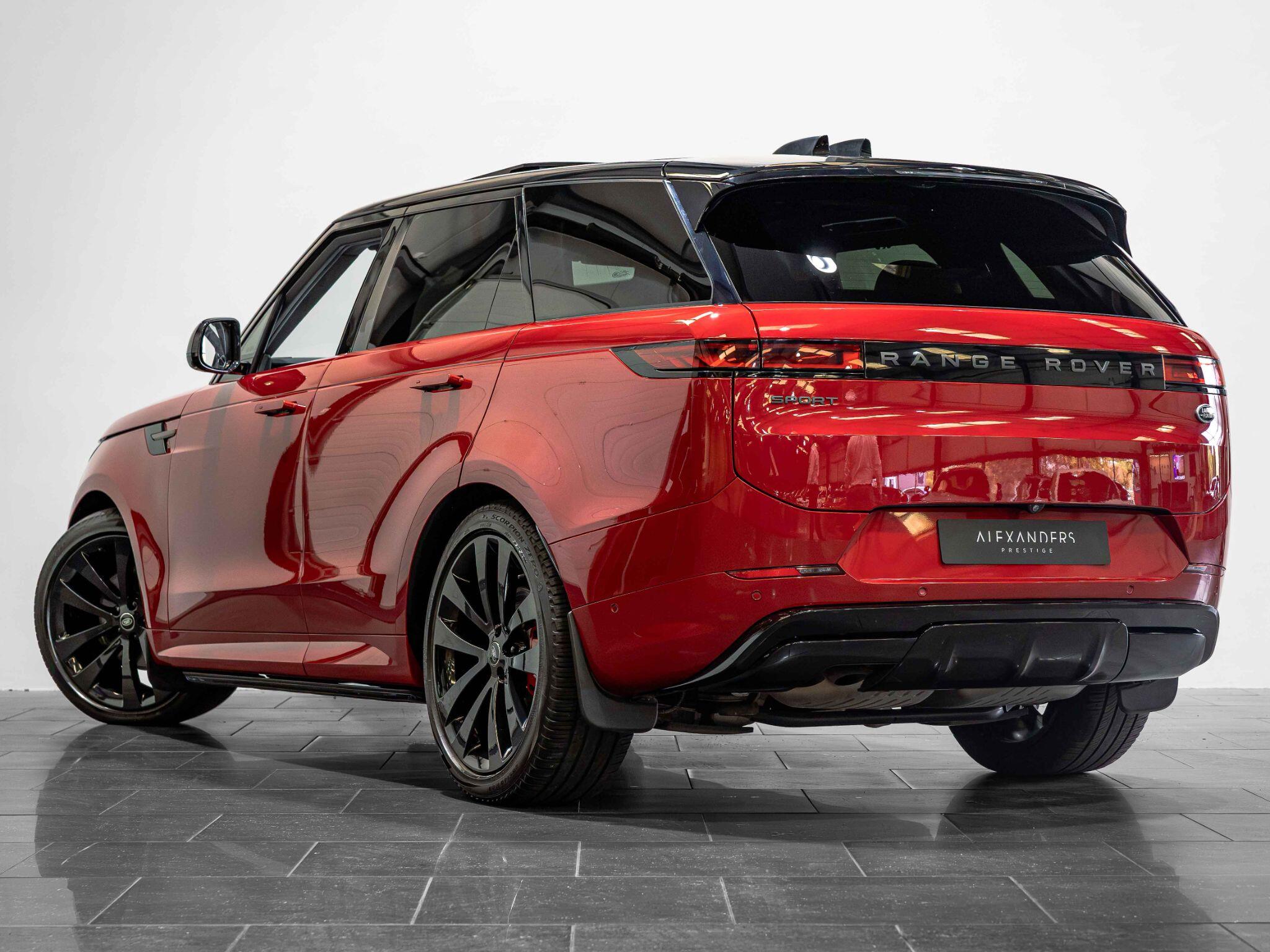 Land Rover Range Rover Sport view 9