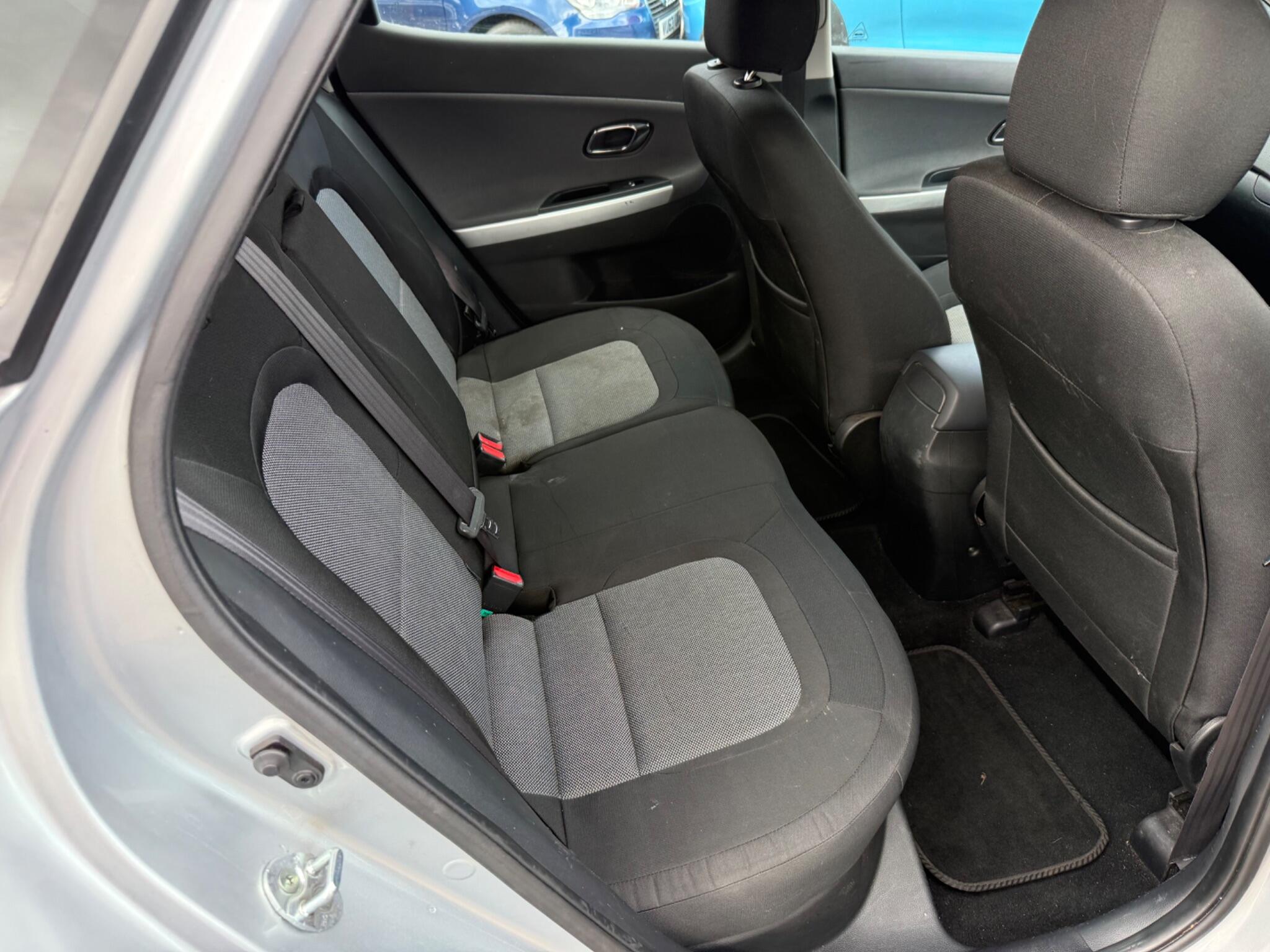 Kia Ceed view 22