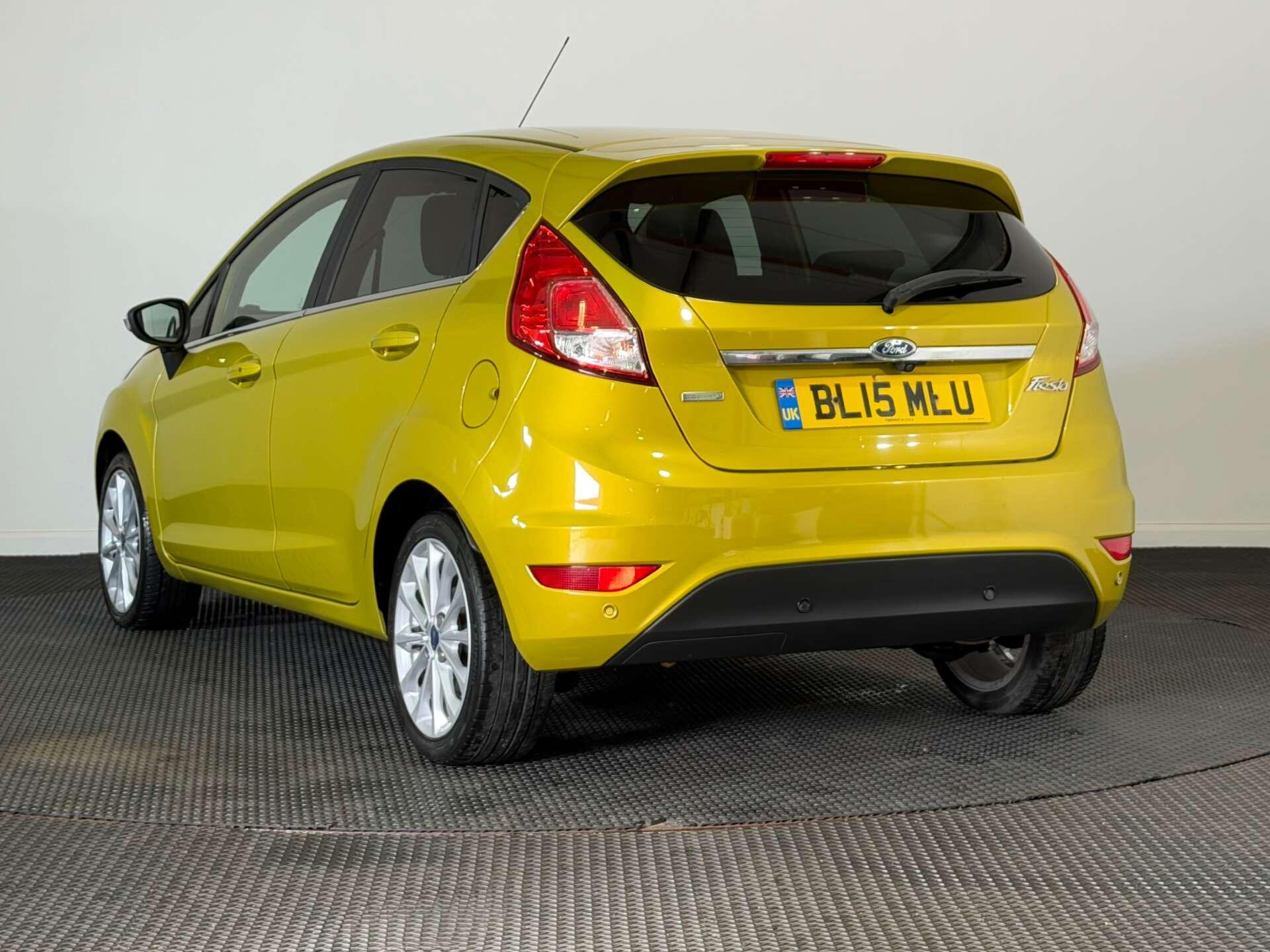 Ford Fiesta view 5