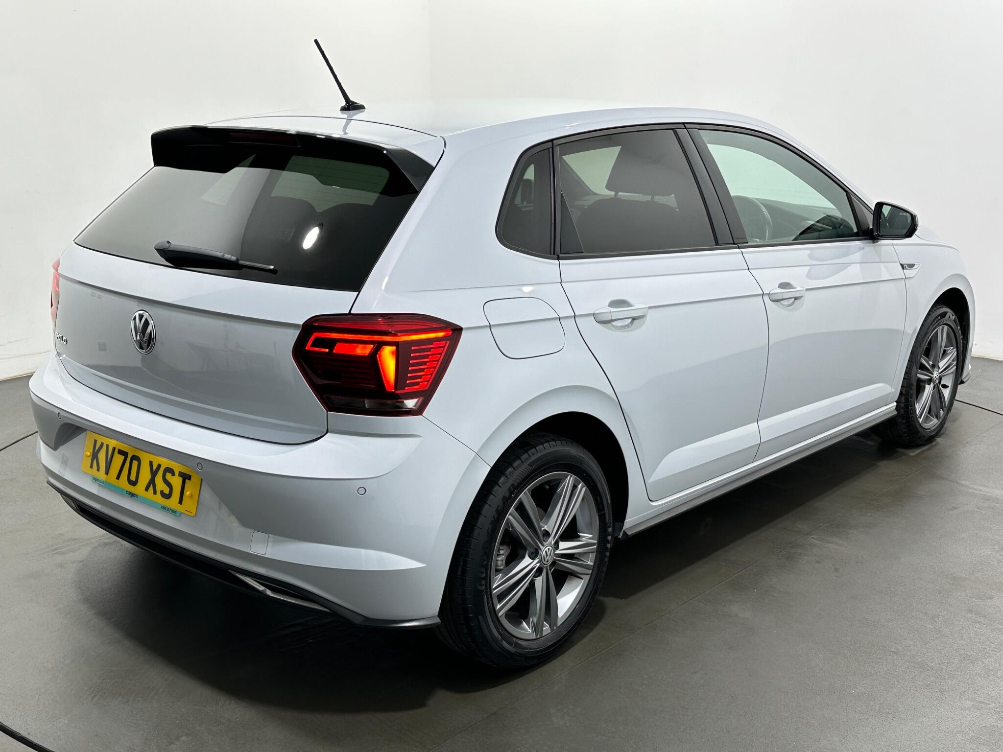 Volkswagen Polo view 50