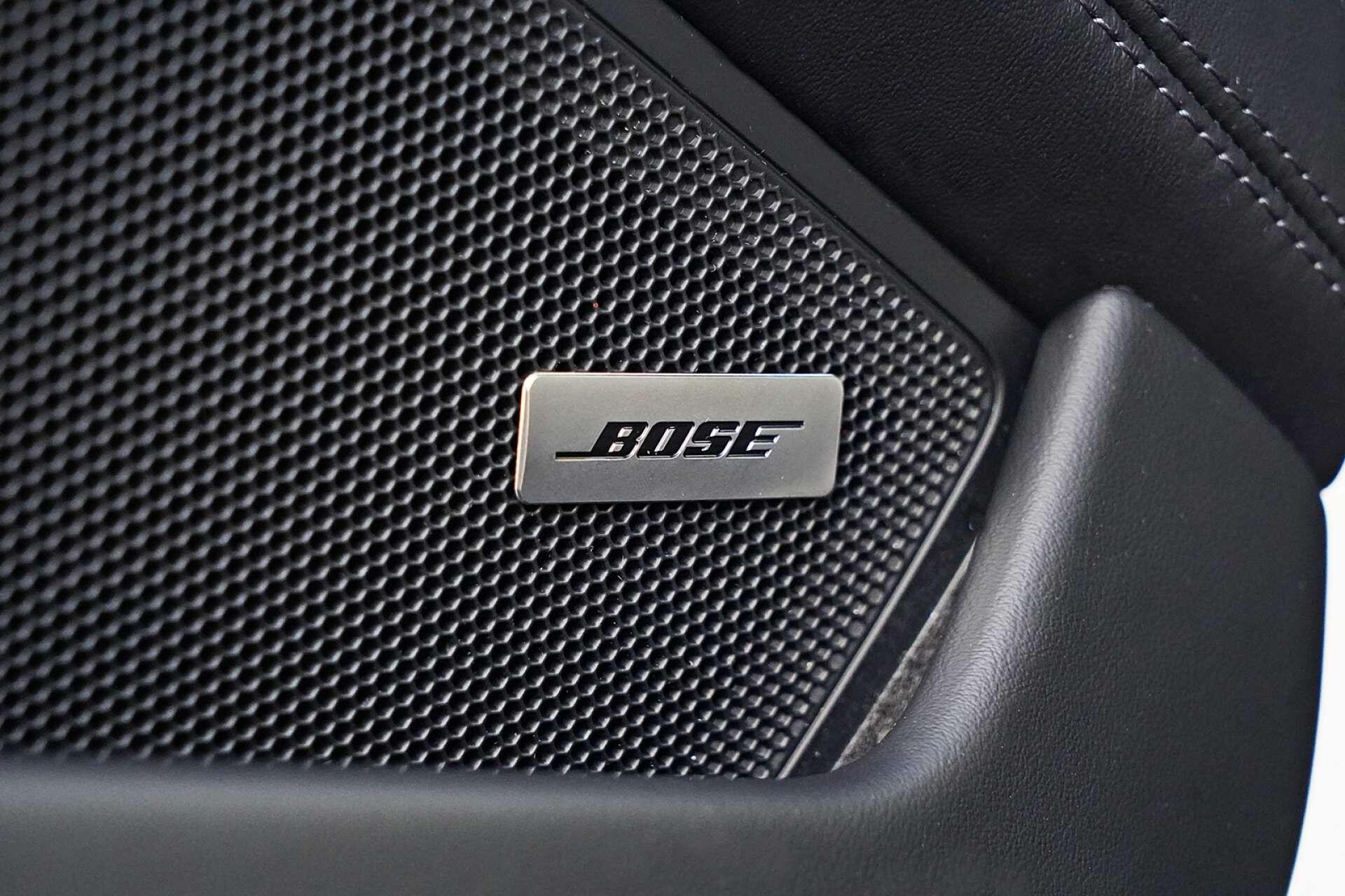 Porsche 911 view 38