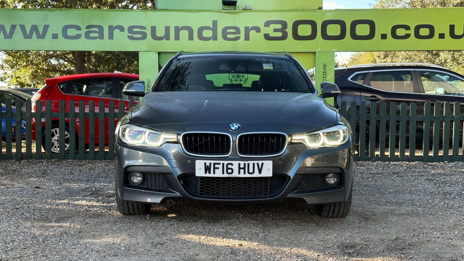 BMW 3 Series view 6