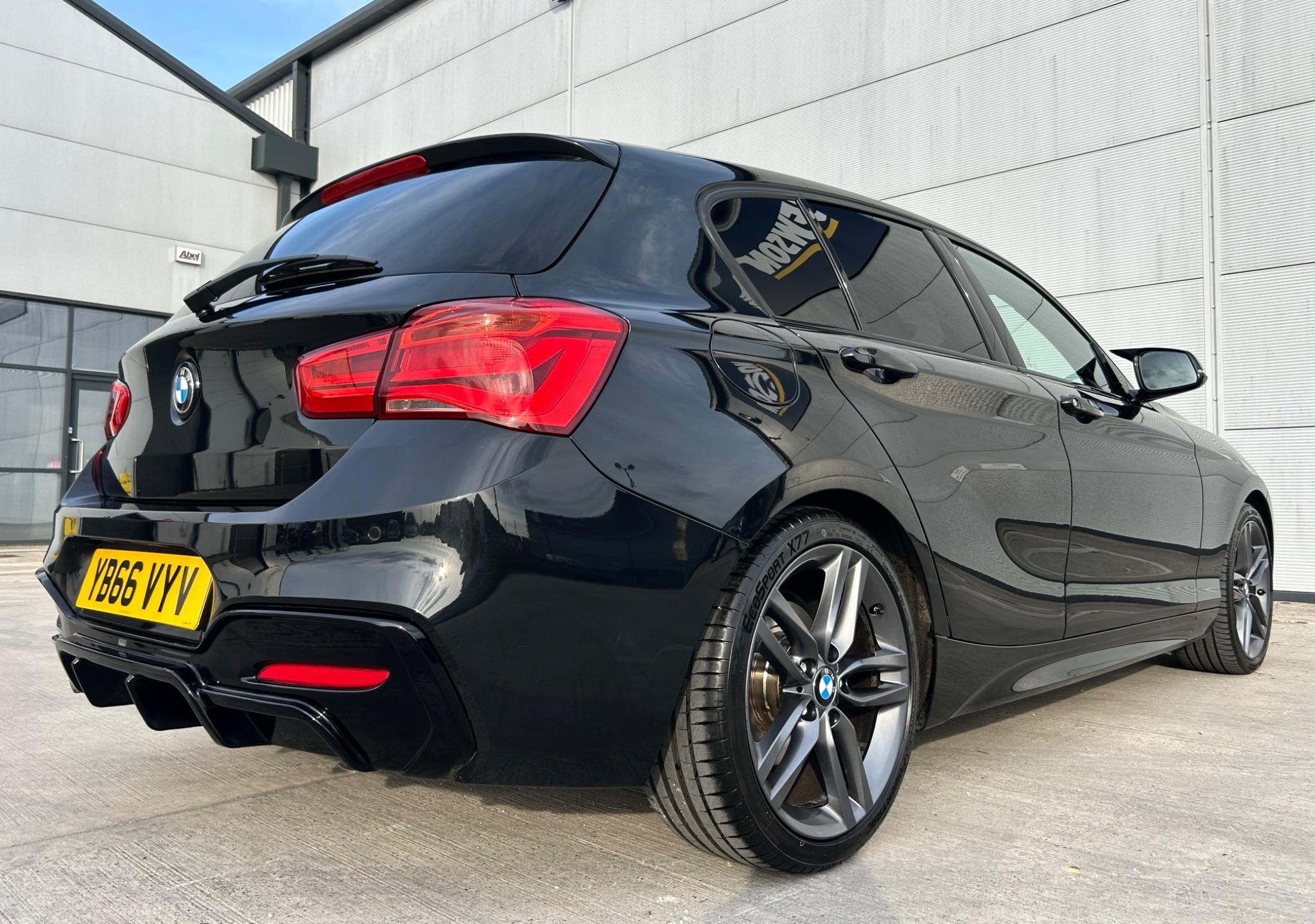 BMW 1 Series view 10